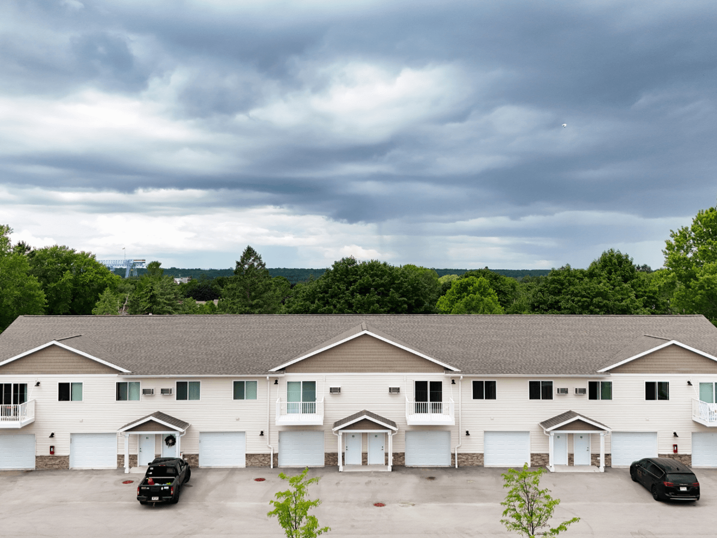 Sturgeon Bay Apartment: 845 N 8th Avenue
