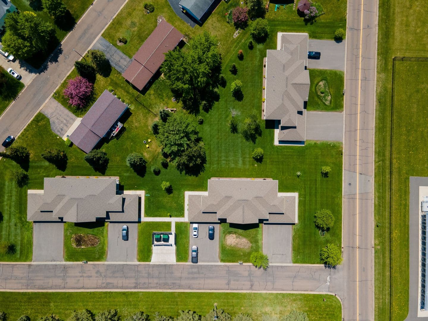 Merrill Apartment: 1201 N Memorial Dr / 2401 Semling Dr