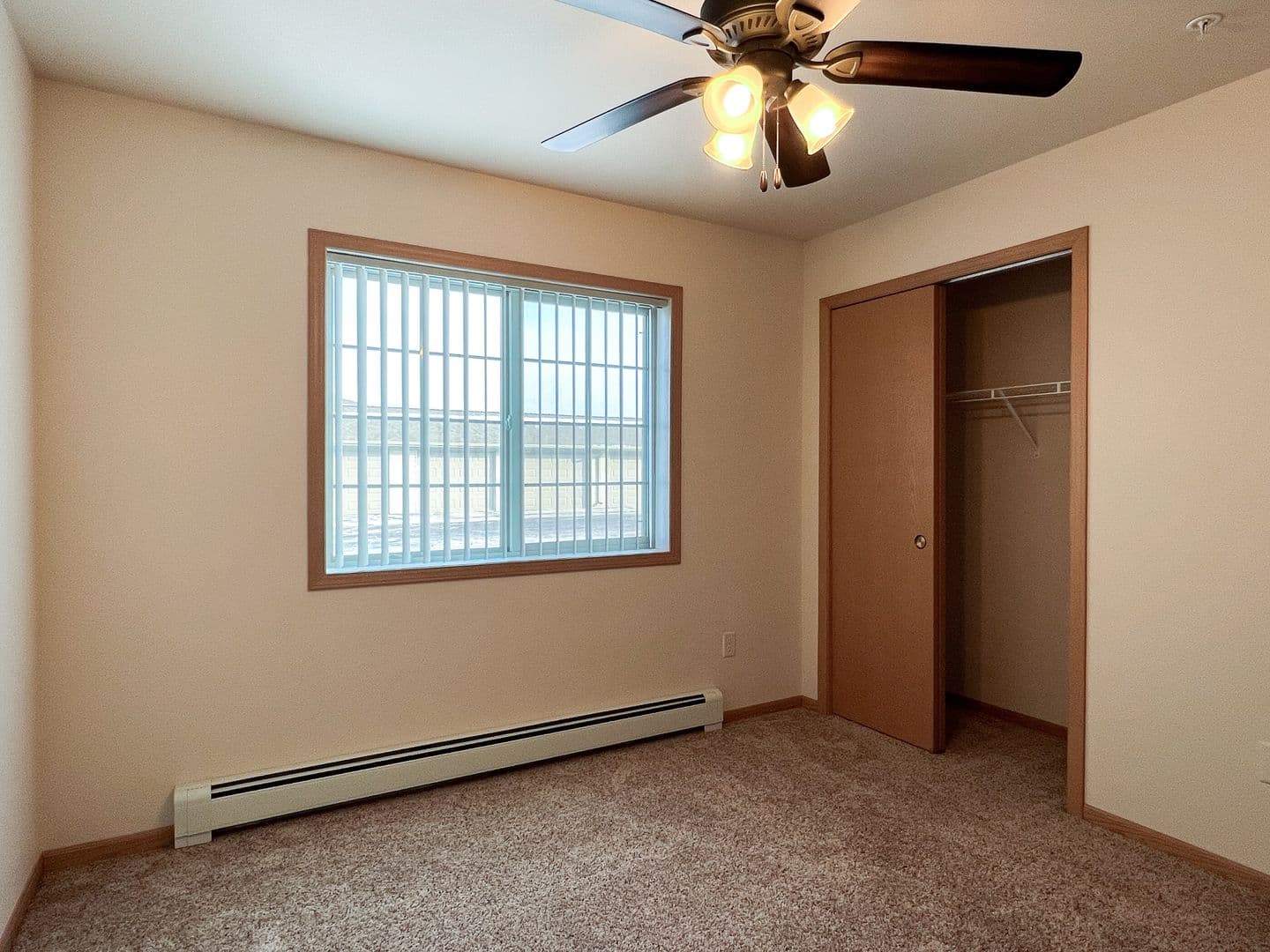 Rice Lake Apartment: 515 Moon Lake Dr