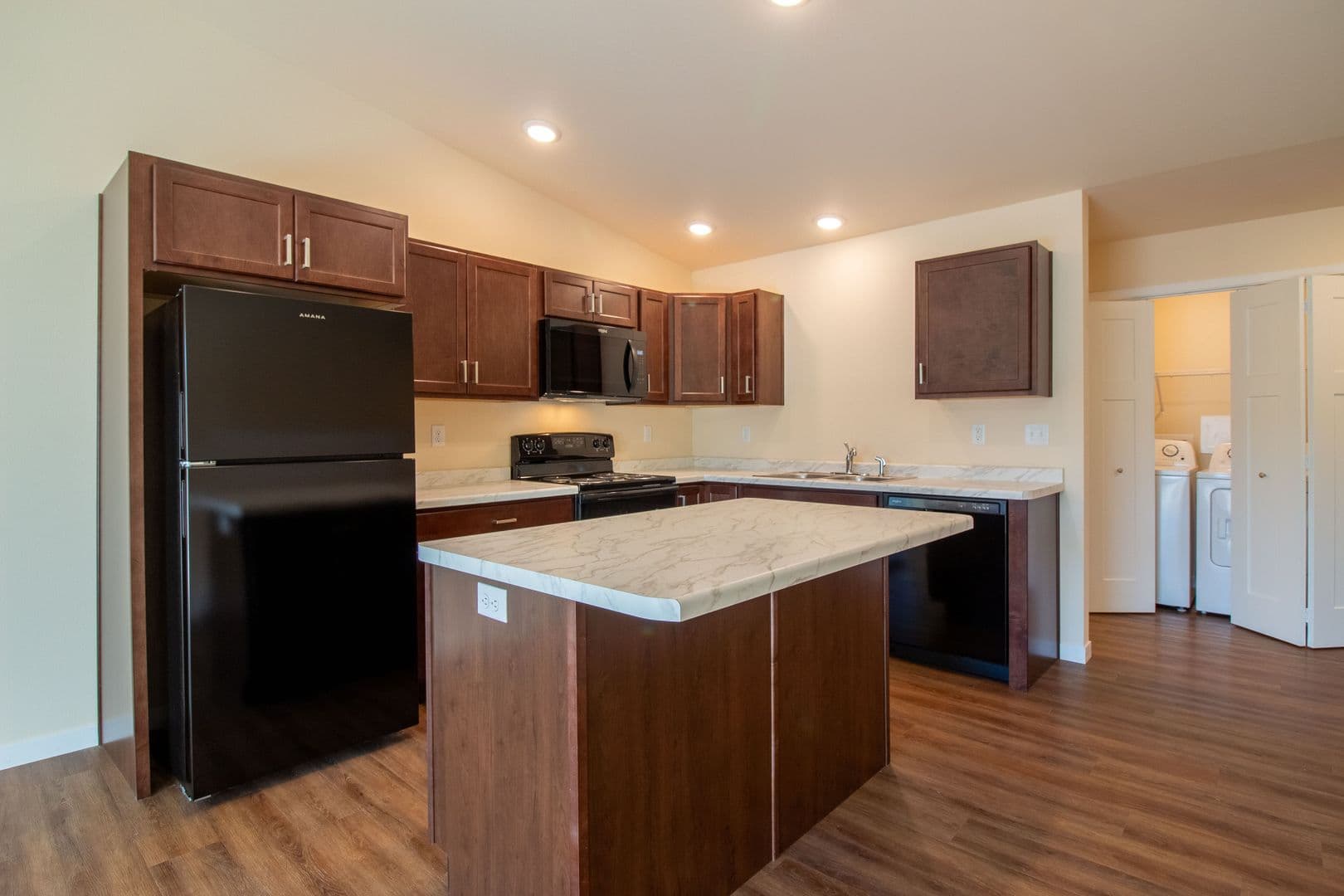 Wittenberg Apartment: 403 Freedom Way