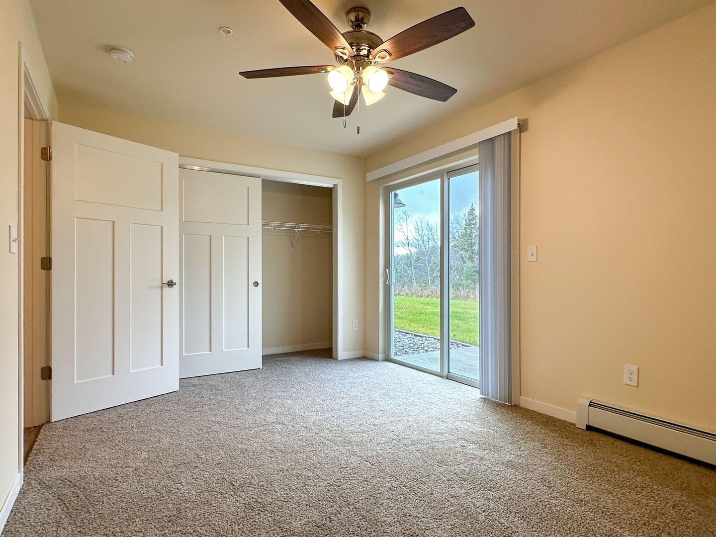 Florence Apartment: 5863 Chapin Street