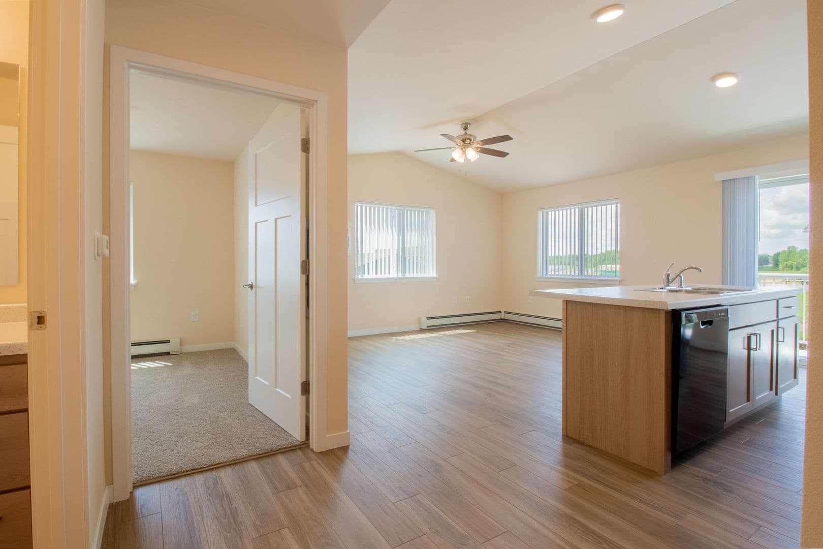 Eau Claire Apartment: 4395 Christopher Drive