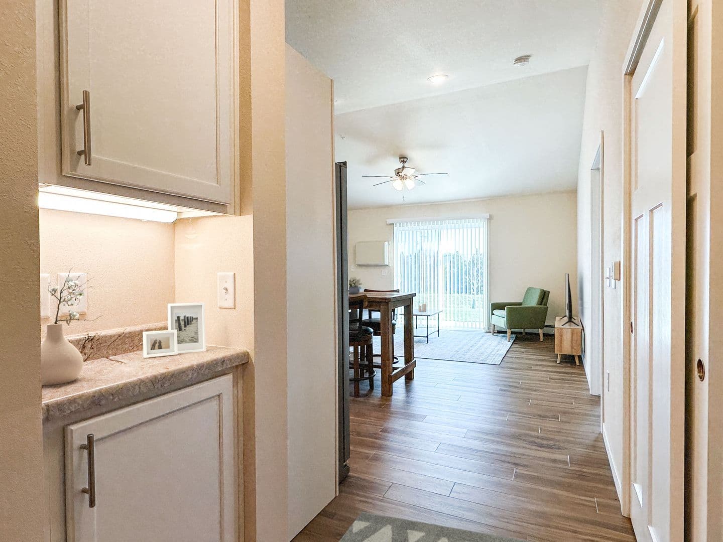 Eau Claire Apartment: 4395 Christopher Drive
