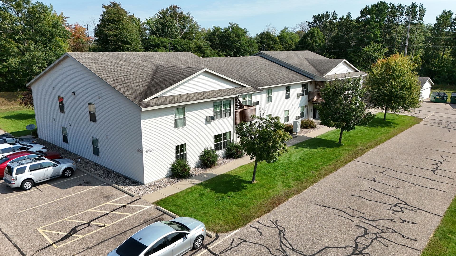 Stevens Point Apartment: 1200 River View Ave