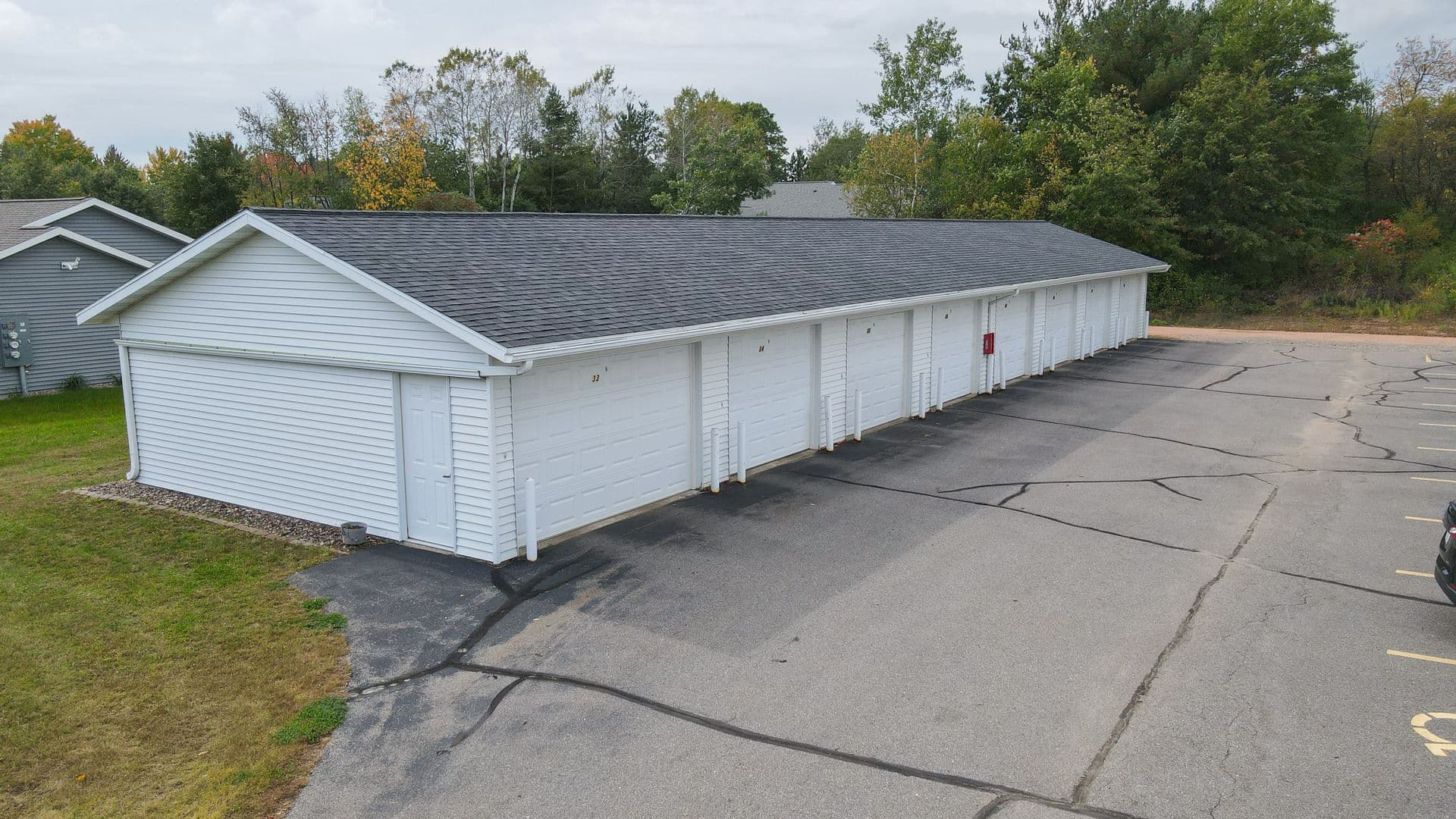 Mosinee Apartment: 1000 Rangeline Rd / 1000-1004 20th St / 1001 19th St / 1920 Beaver Rd