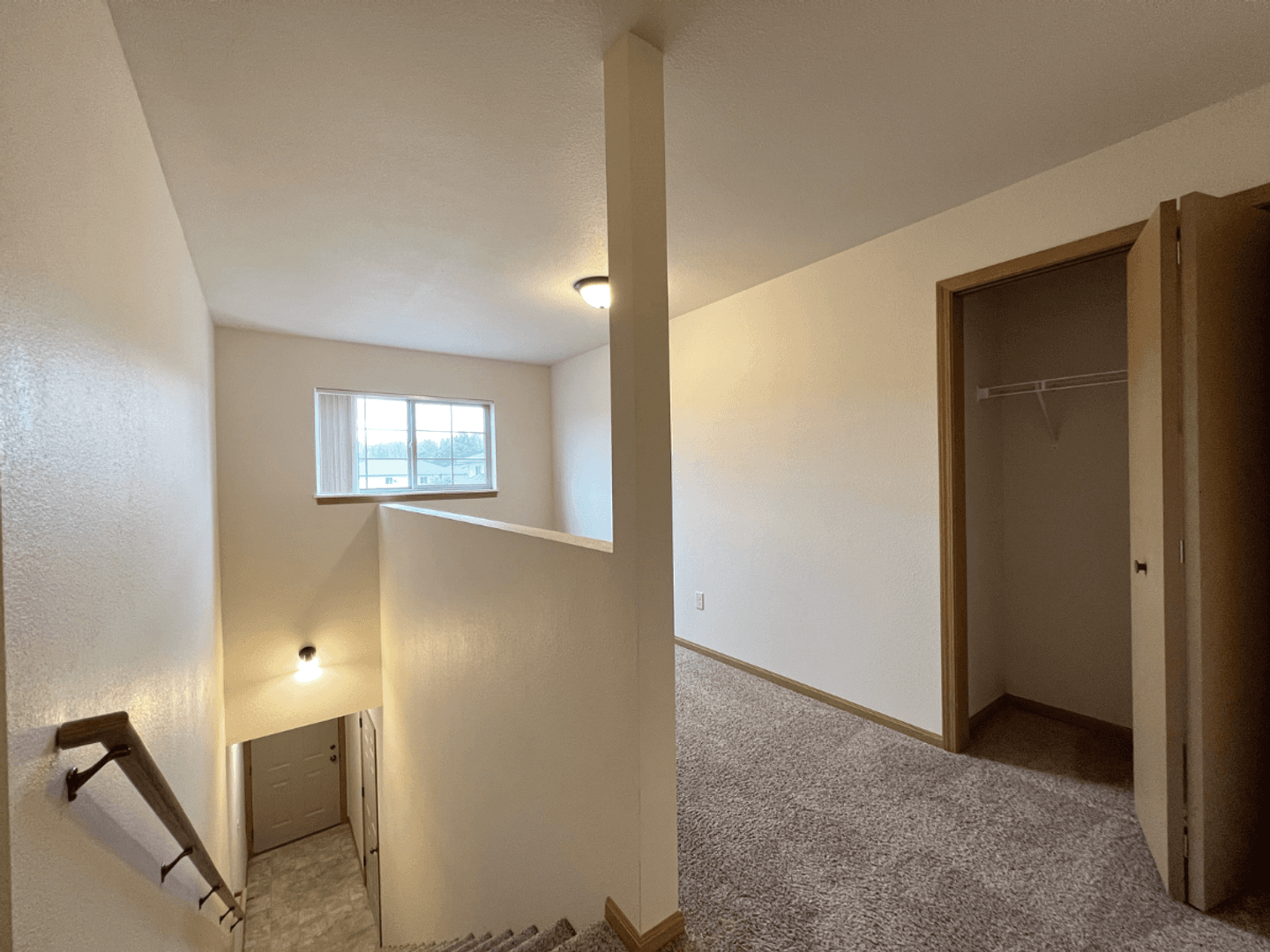 Weston Apartment: 6903 Weston Ridge Dr.
