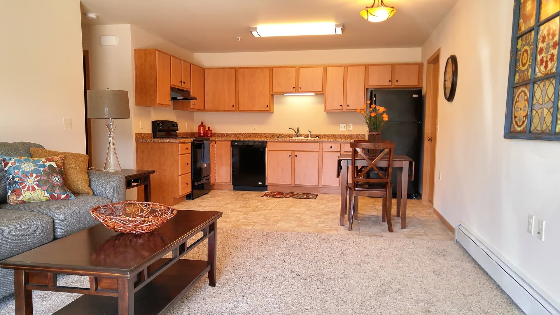 Eagle River Apartment: 724 W. Mill St.