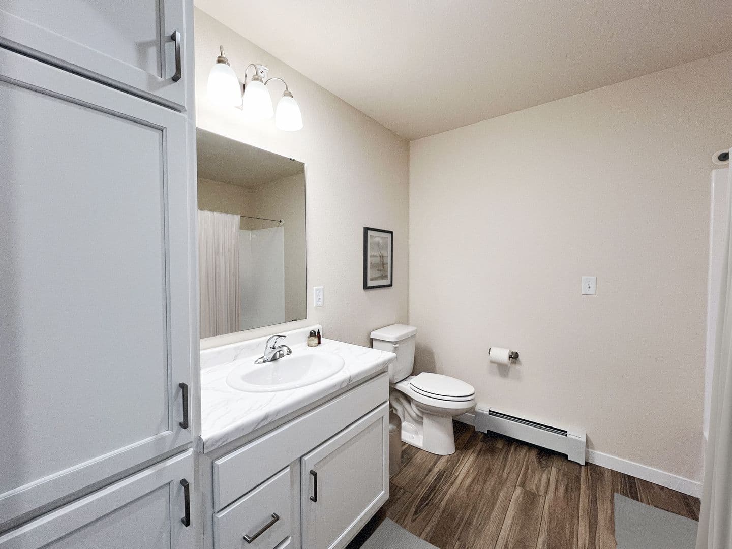 Merrill Apartment: 2015 Webster Street