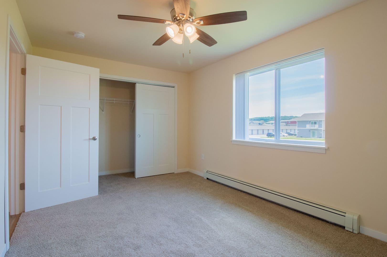 Eau Claire Apartment: 4395 Christopher Drive