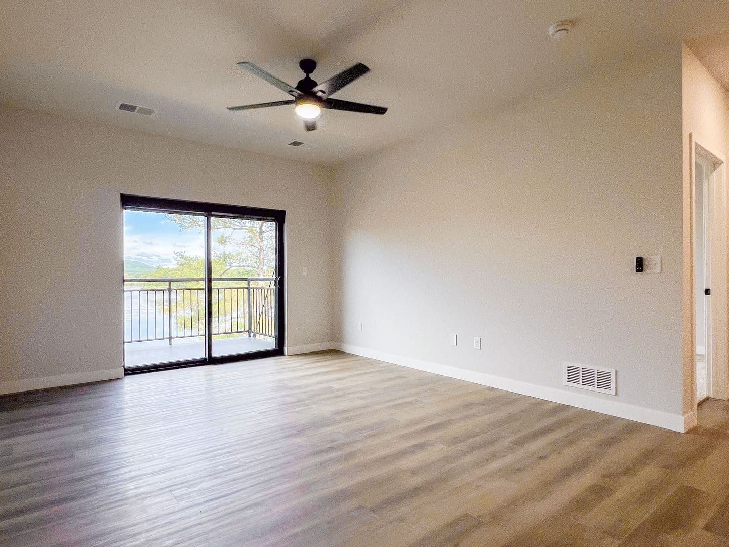 Schofield Apartment: 1408 Park Drive