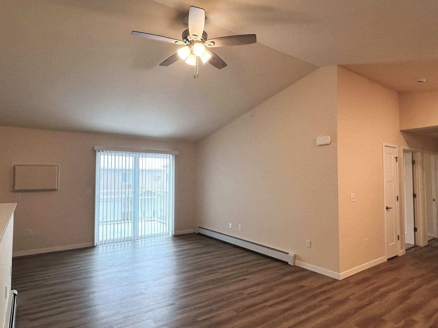 Athens Apartment: 713 Caroline Street