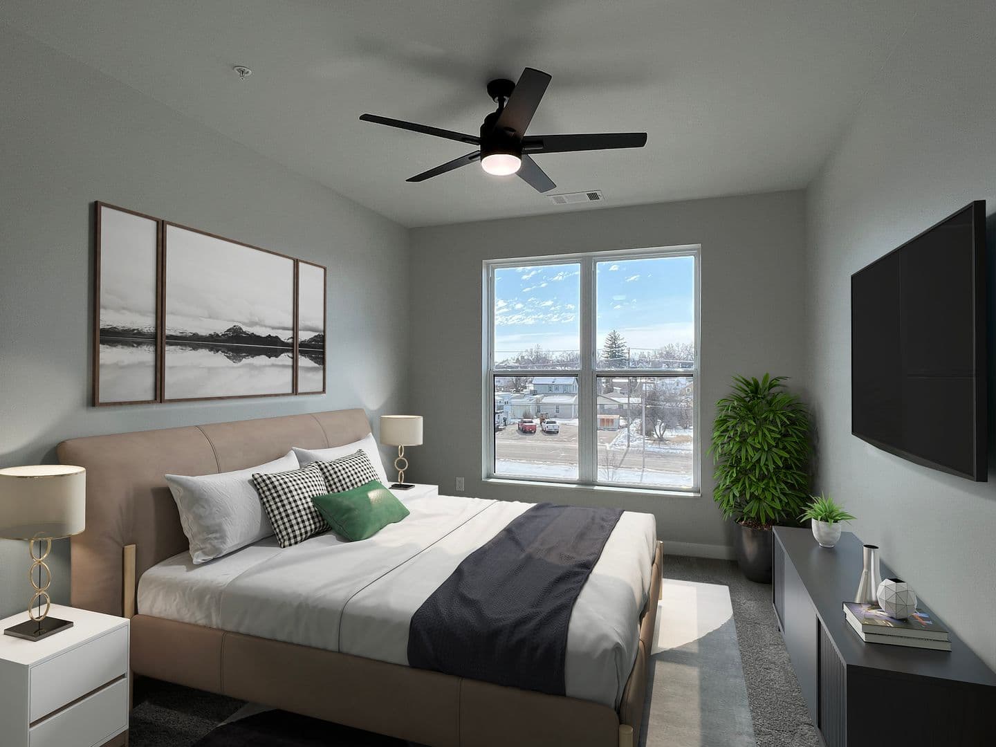 New London Apartment: 305 West Wolf River Avenue
