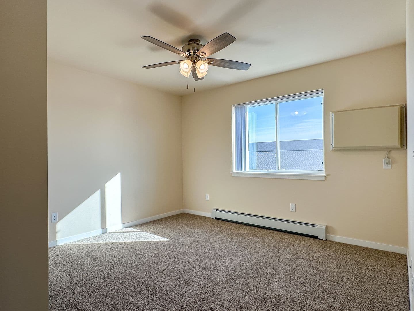 Rothschild Apartment: 10000 Calumet Street