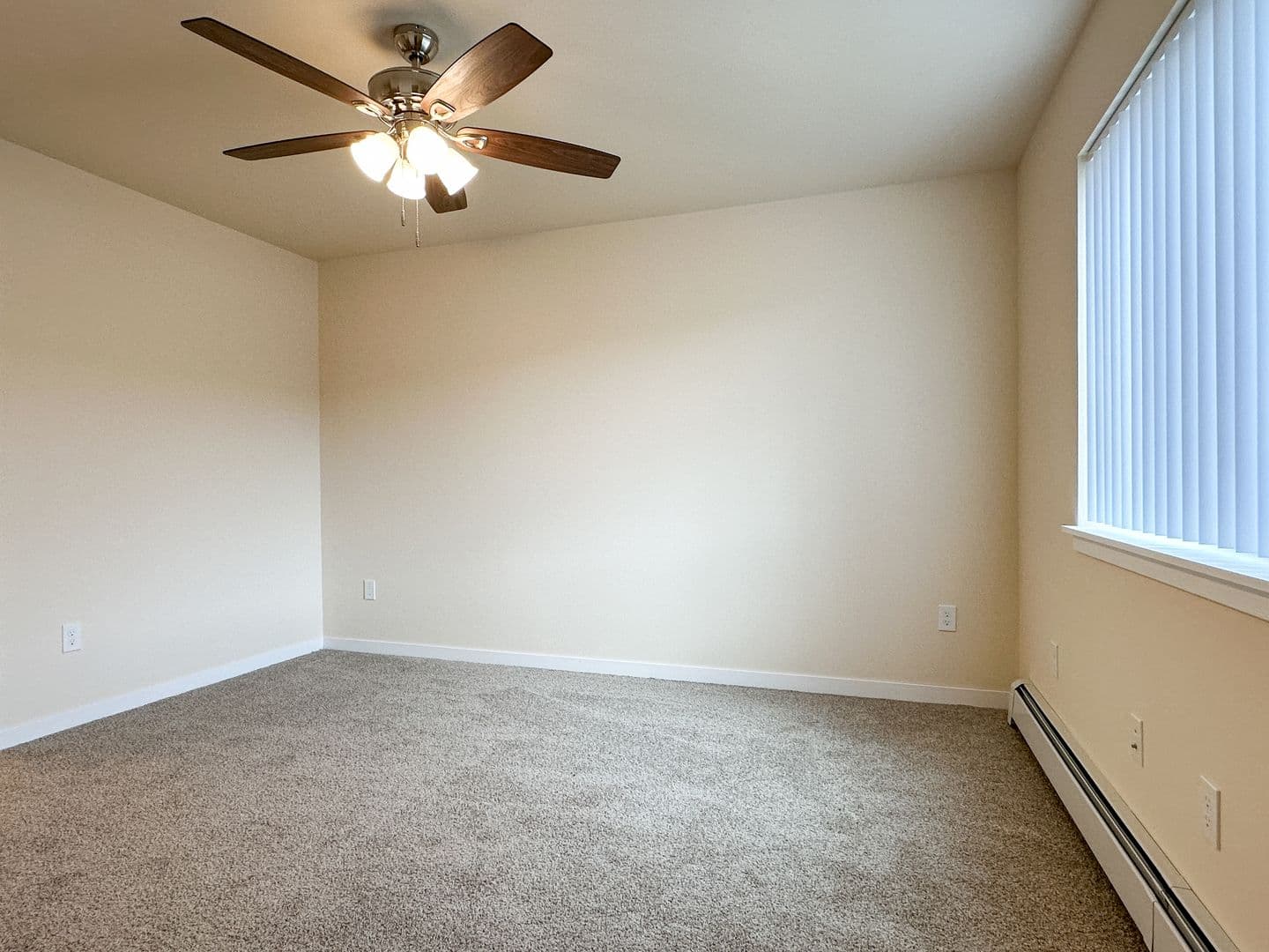 Florence Apartment: 5863 Chapin Street