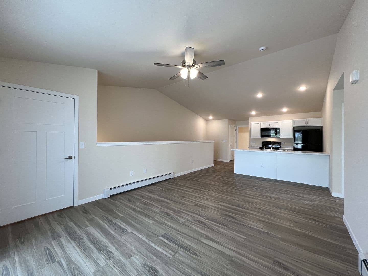 Merrill Apartment: 2015 Webster Street