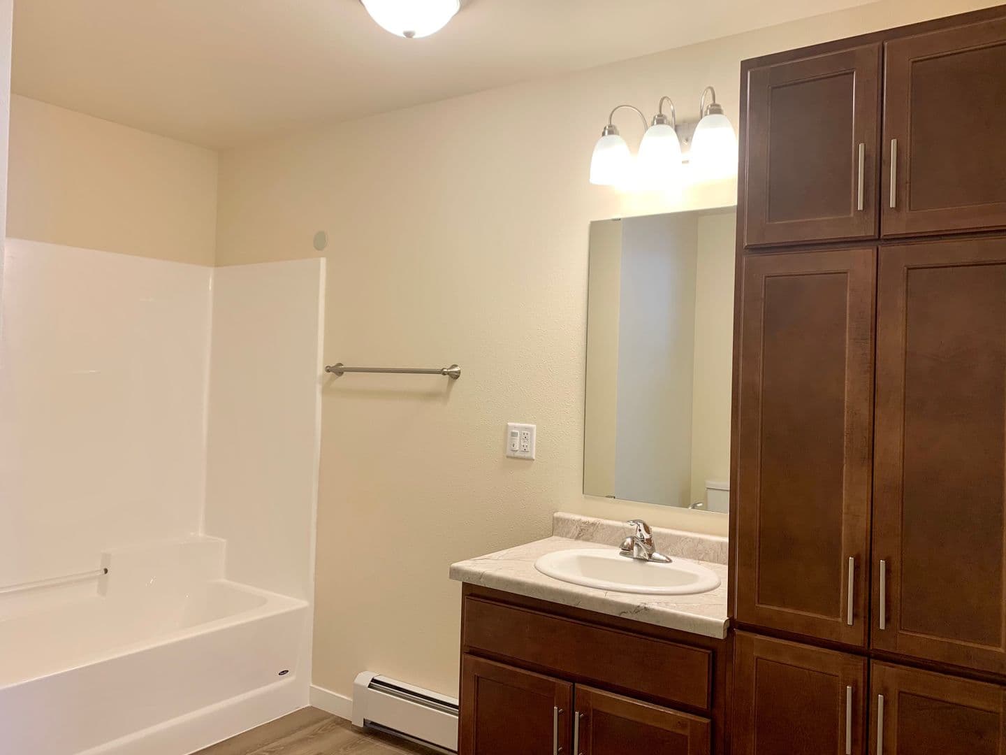 Merrill Apartment: 1901 E 14th Street