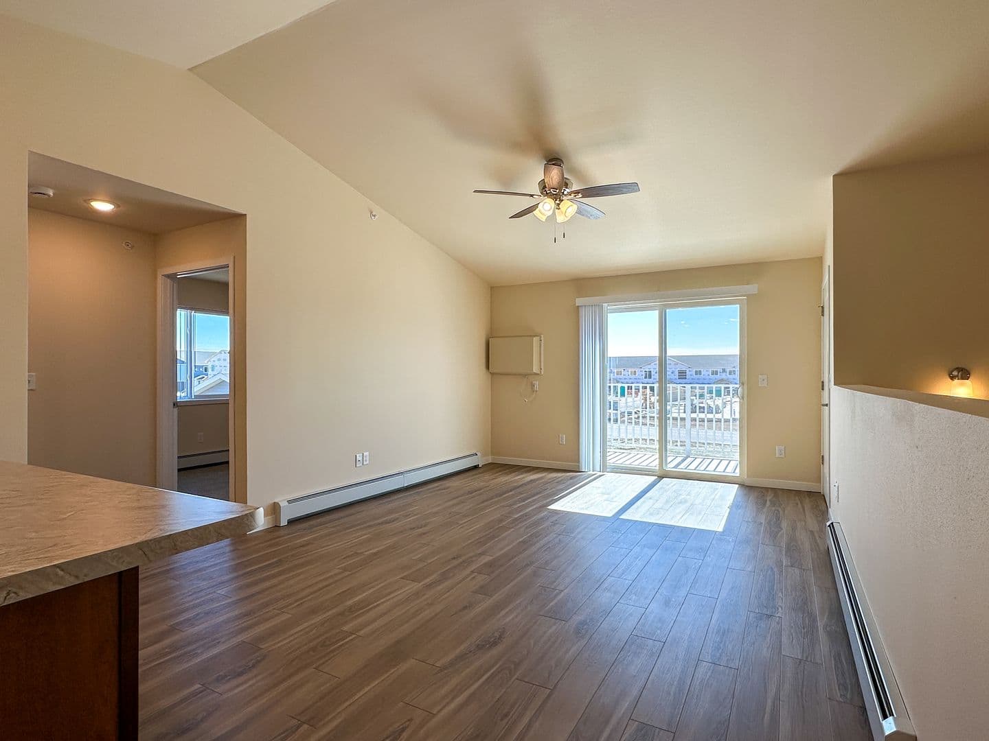 Athens Apartment: 713 Caroline Street