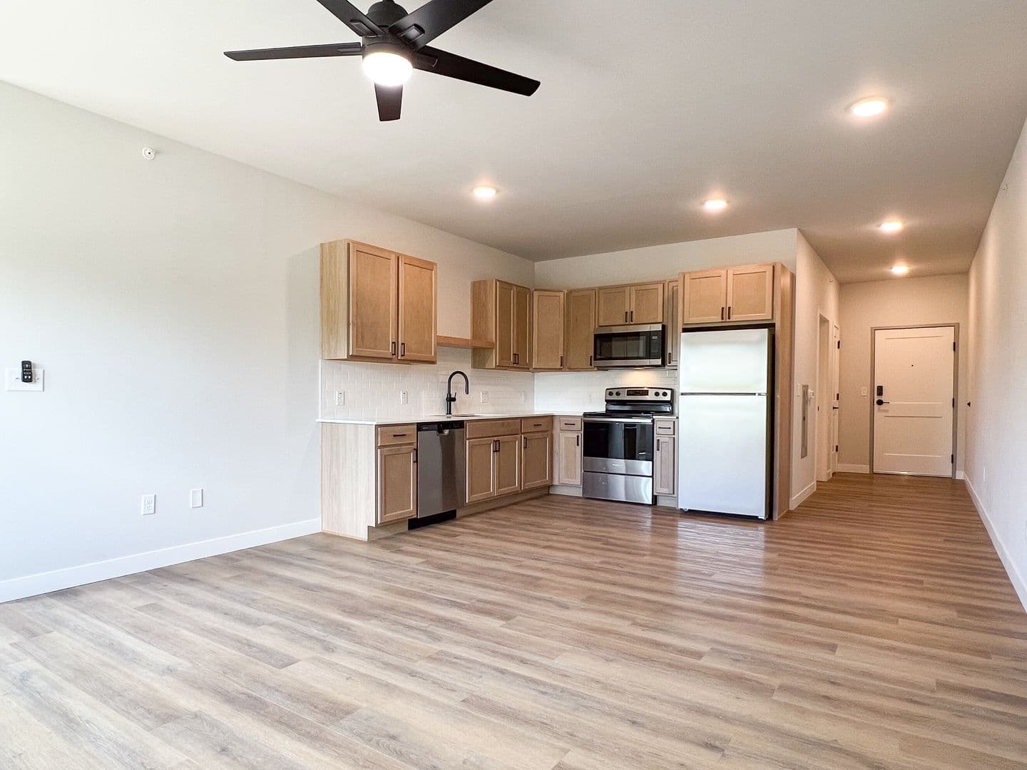 Schofield Apartment: 1408 Park Drive