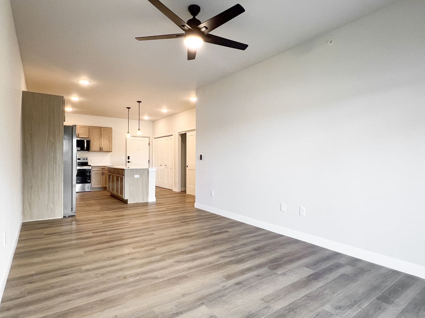 Schofield Apartment: 1408 Park Drive