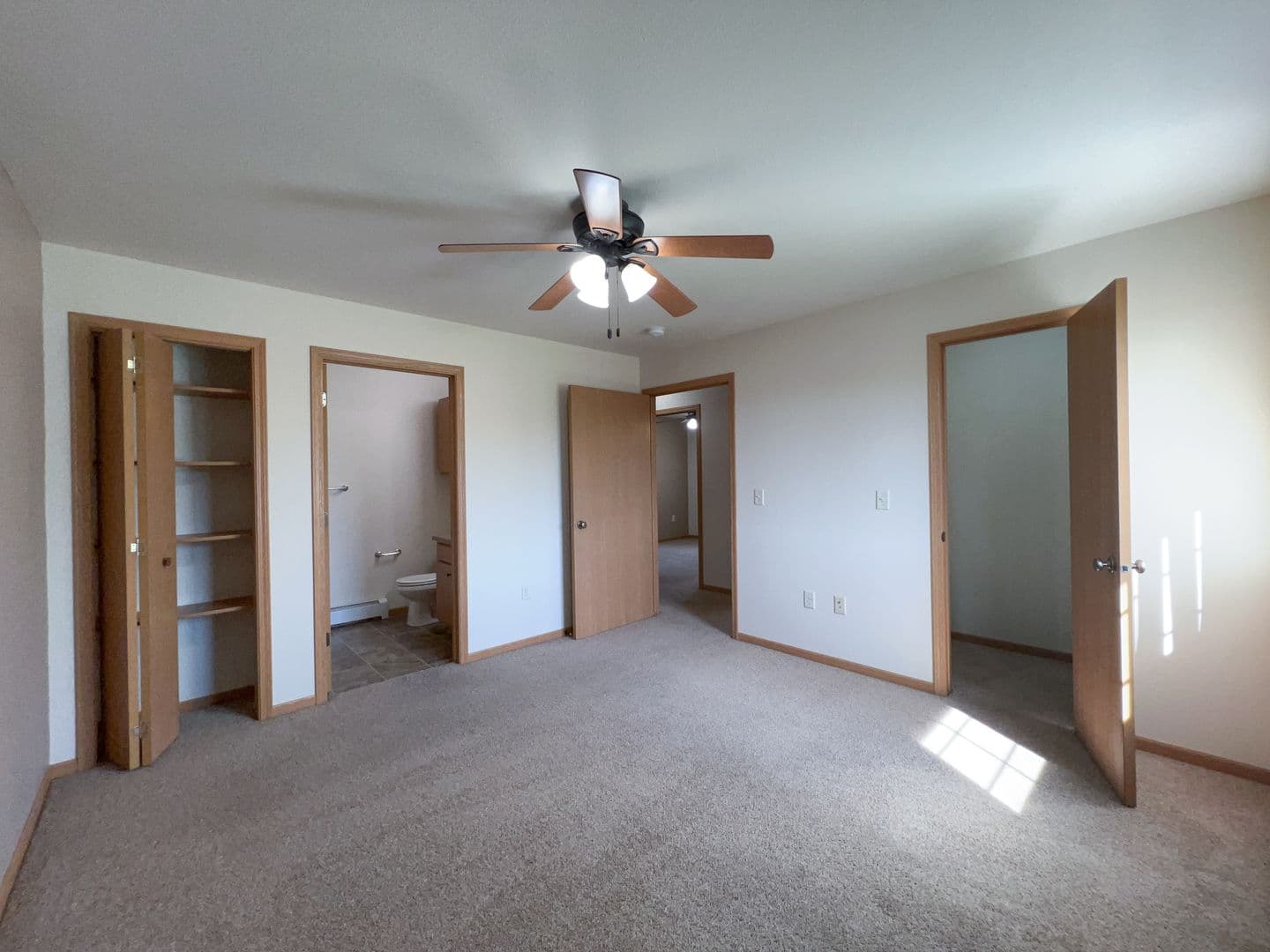 Plover Apartment: 3500 Willow Dr