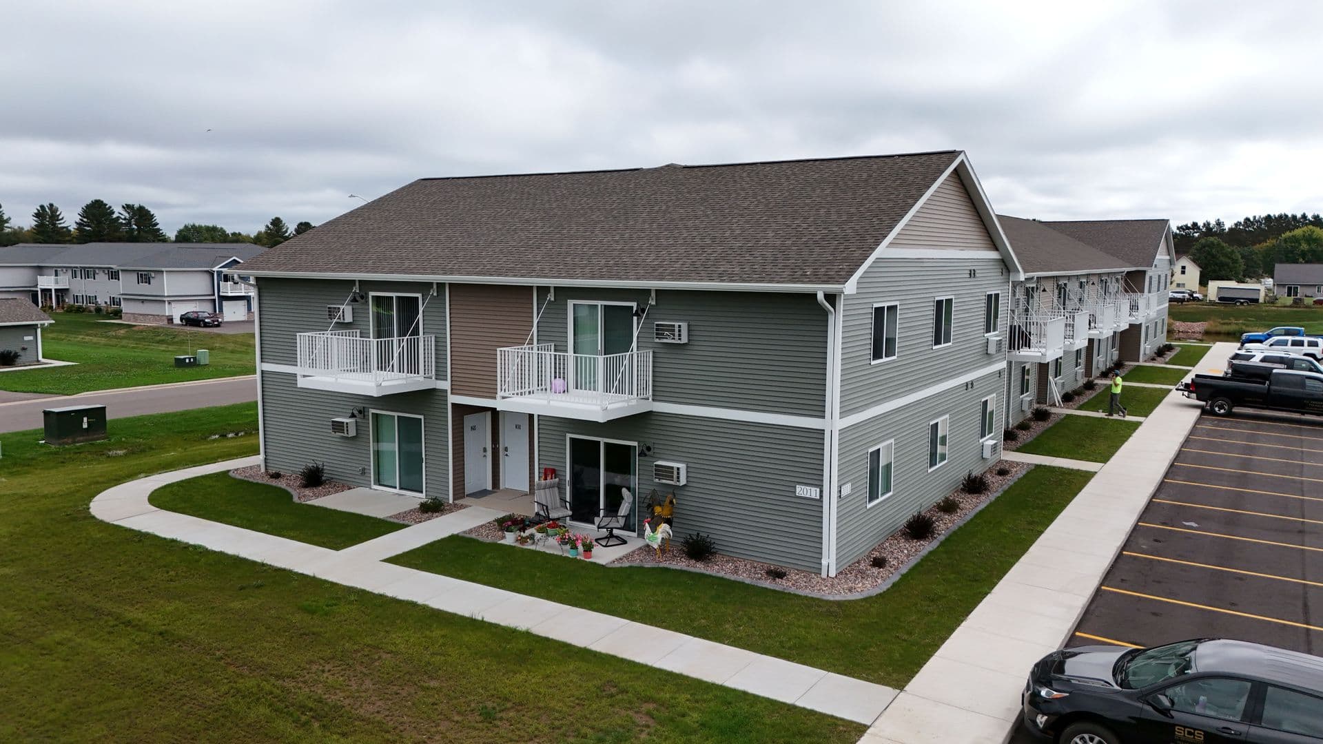 Merrill Apartment: 2015 Webster Street