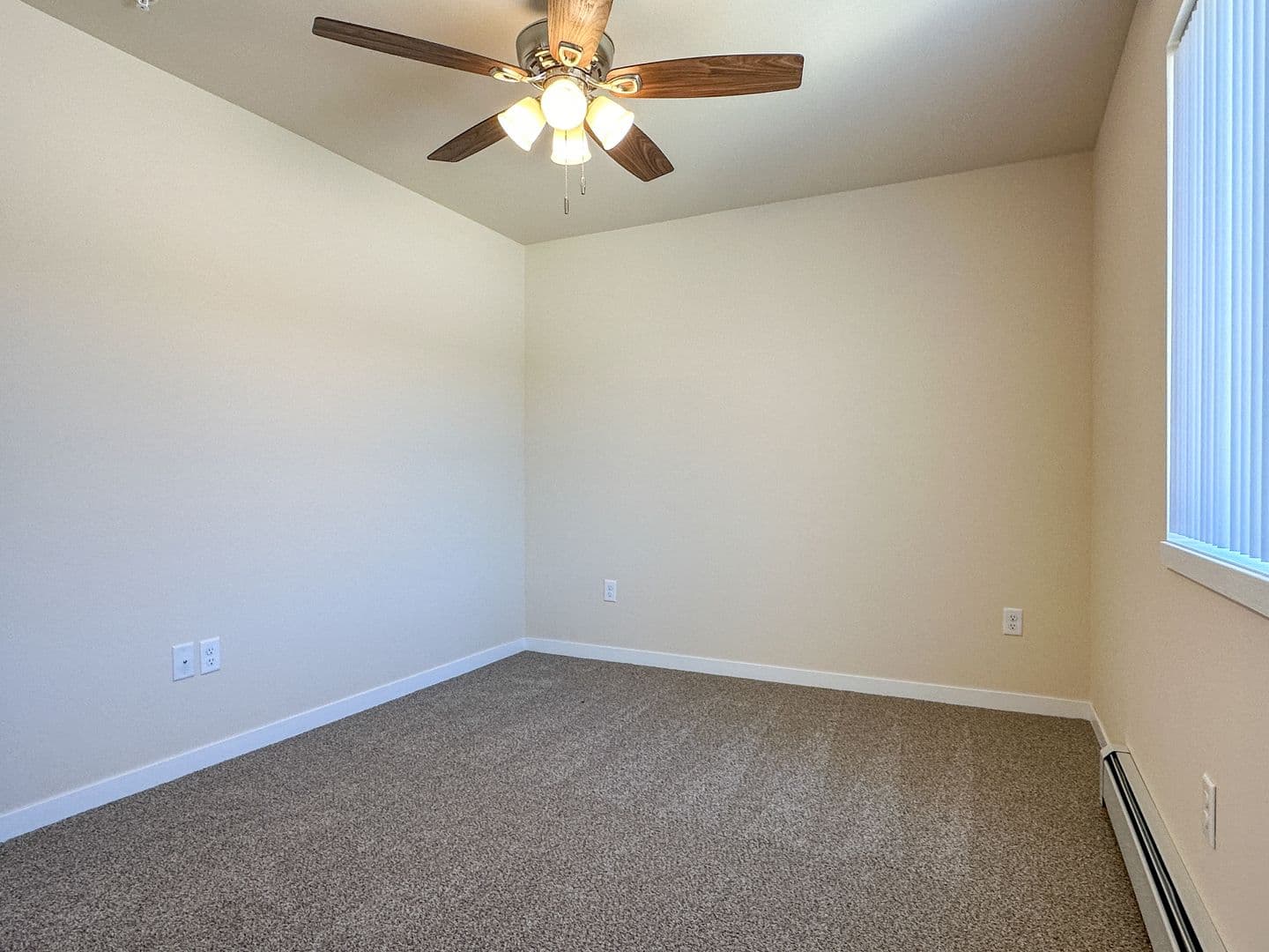 Athens Apartment: 713 Caroline Street