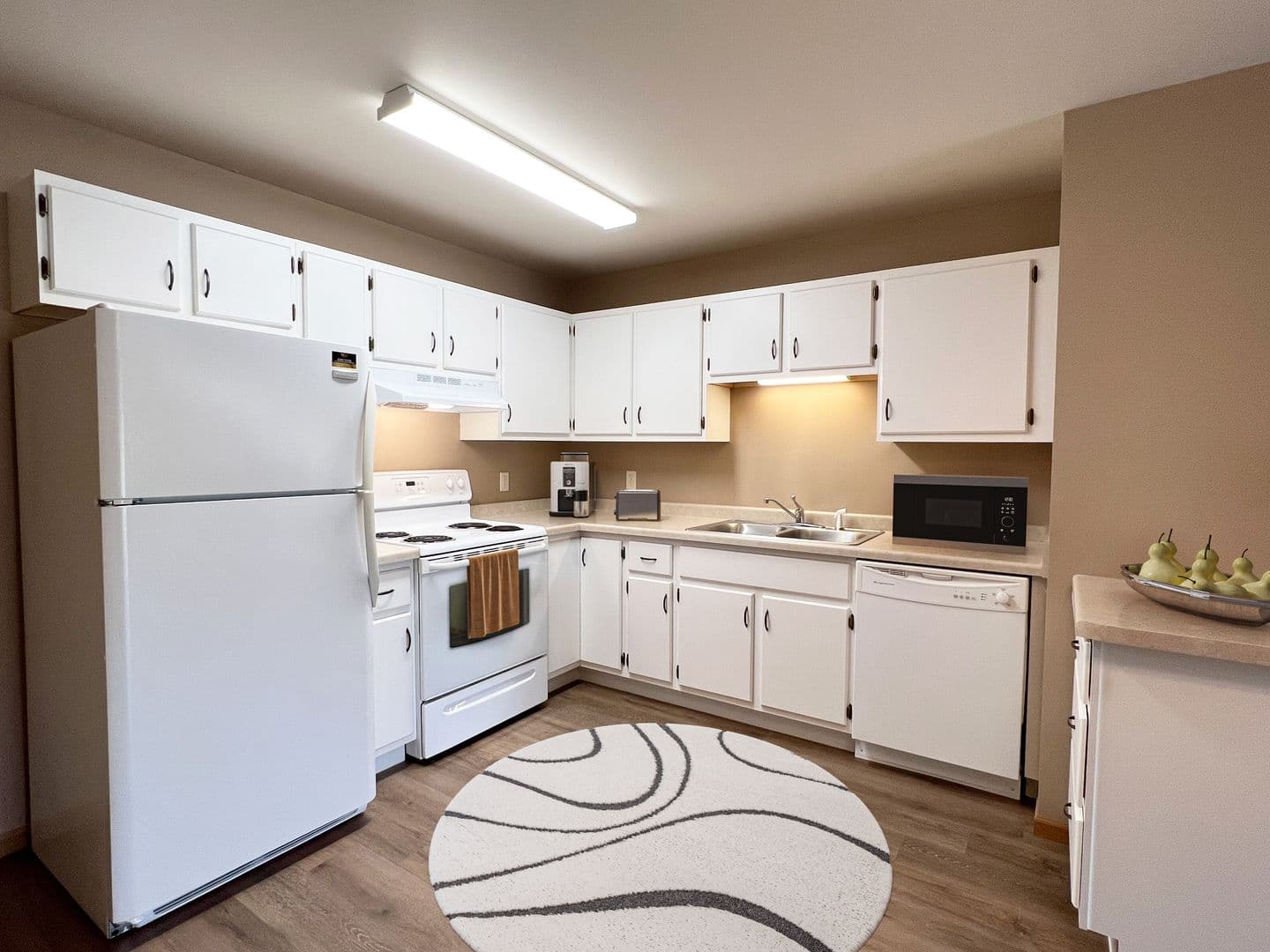 Medford Apartment: 765-767 S Gibson St