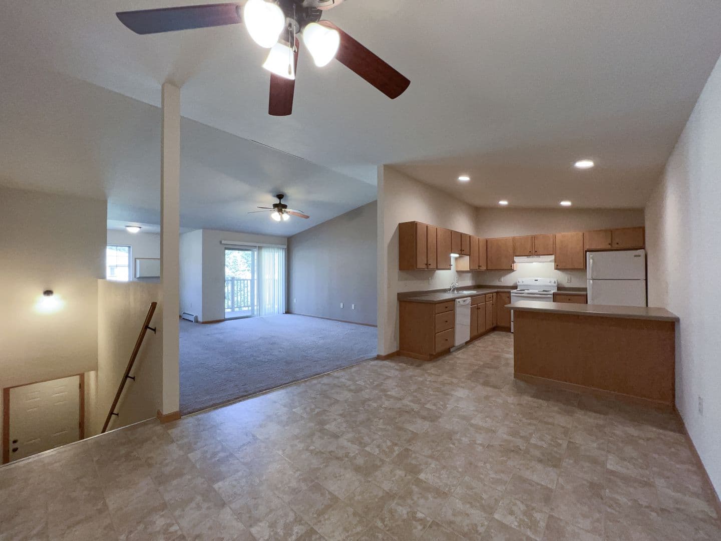 Plover Apartment: 3500 Willow Dr