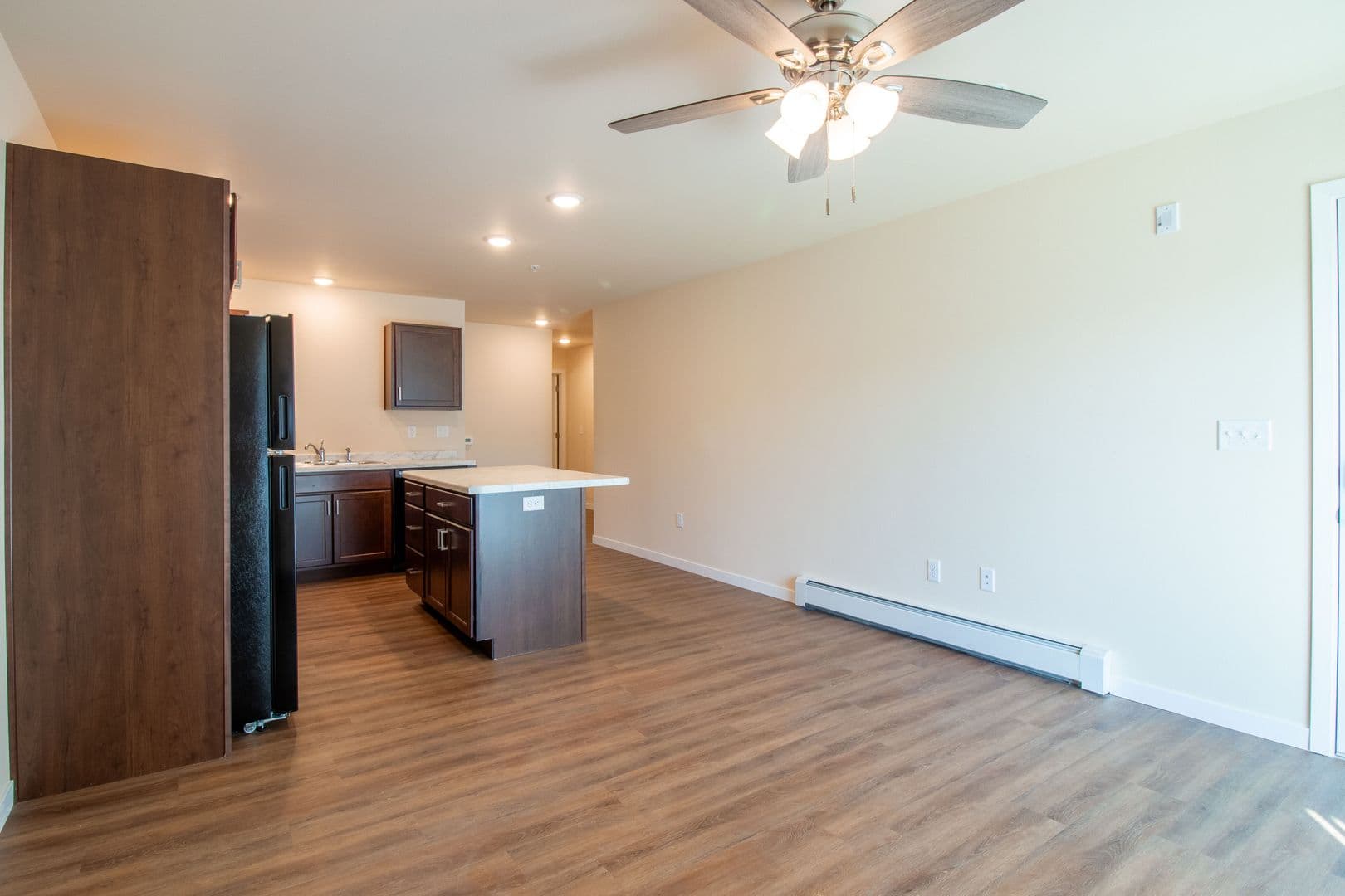 Wittenberg Apartment: 403 Freedom Way