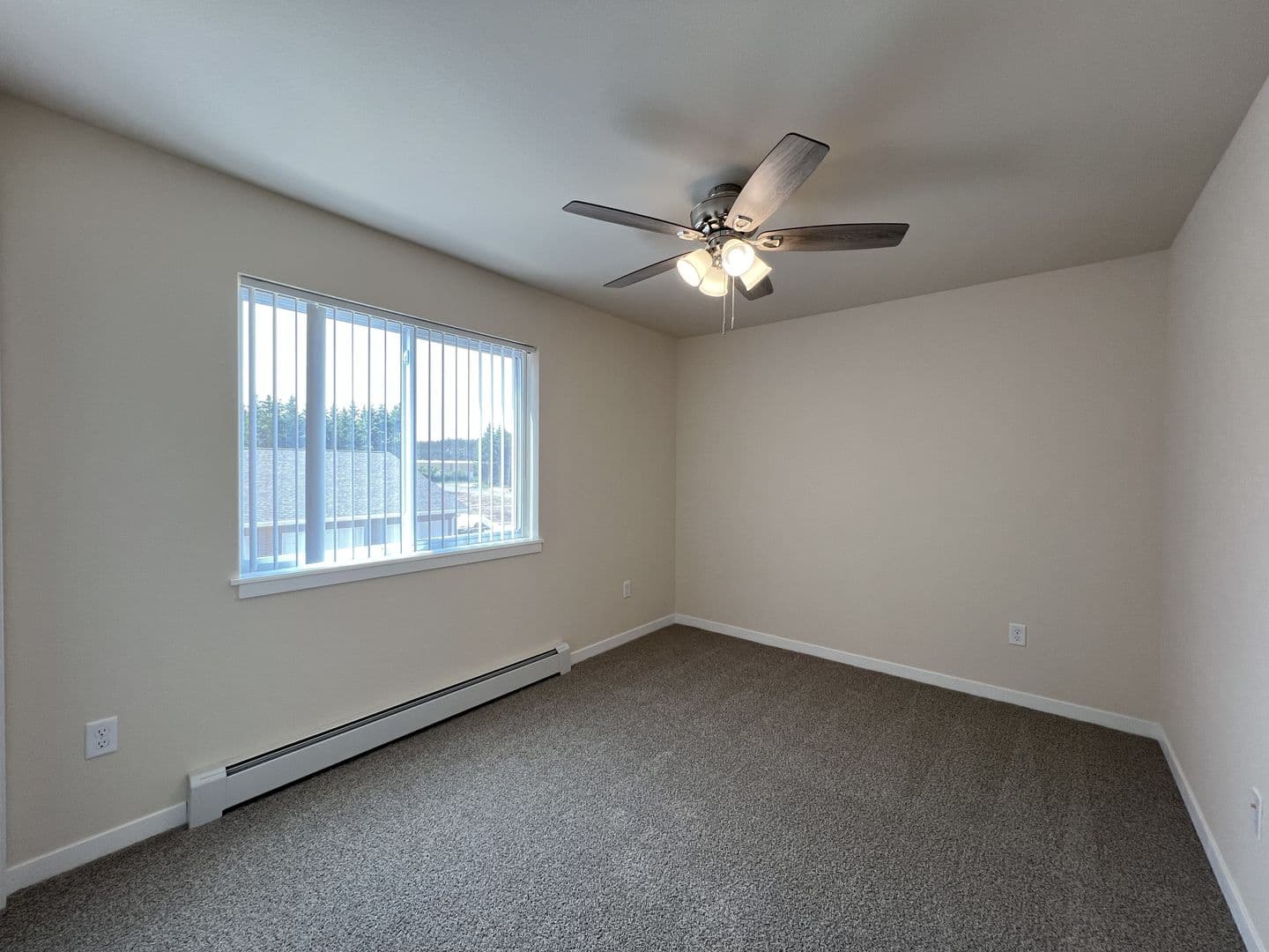 Merrill Apartment: 2015 Webster Street