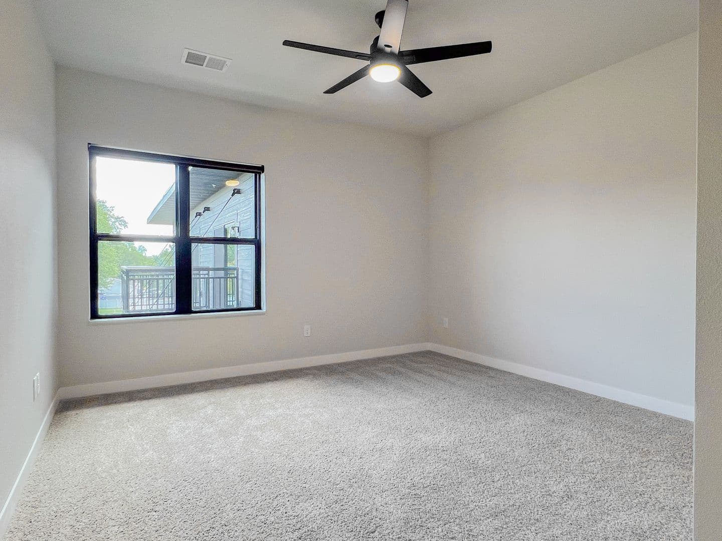 Schofield Apartment: 1408 Park Drive