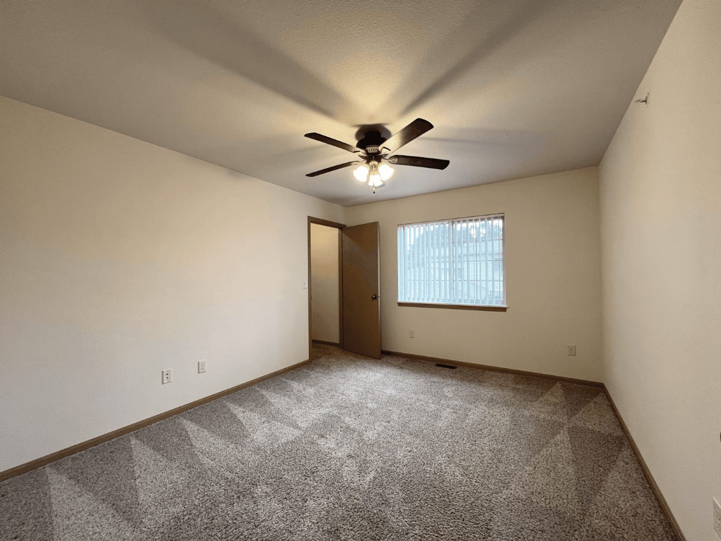 Weston Apartment: 6903 Weston Ridge Dr.