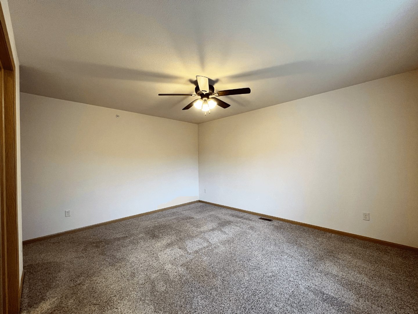 Weston Apartment: 6903 Weston Ridge Dr.