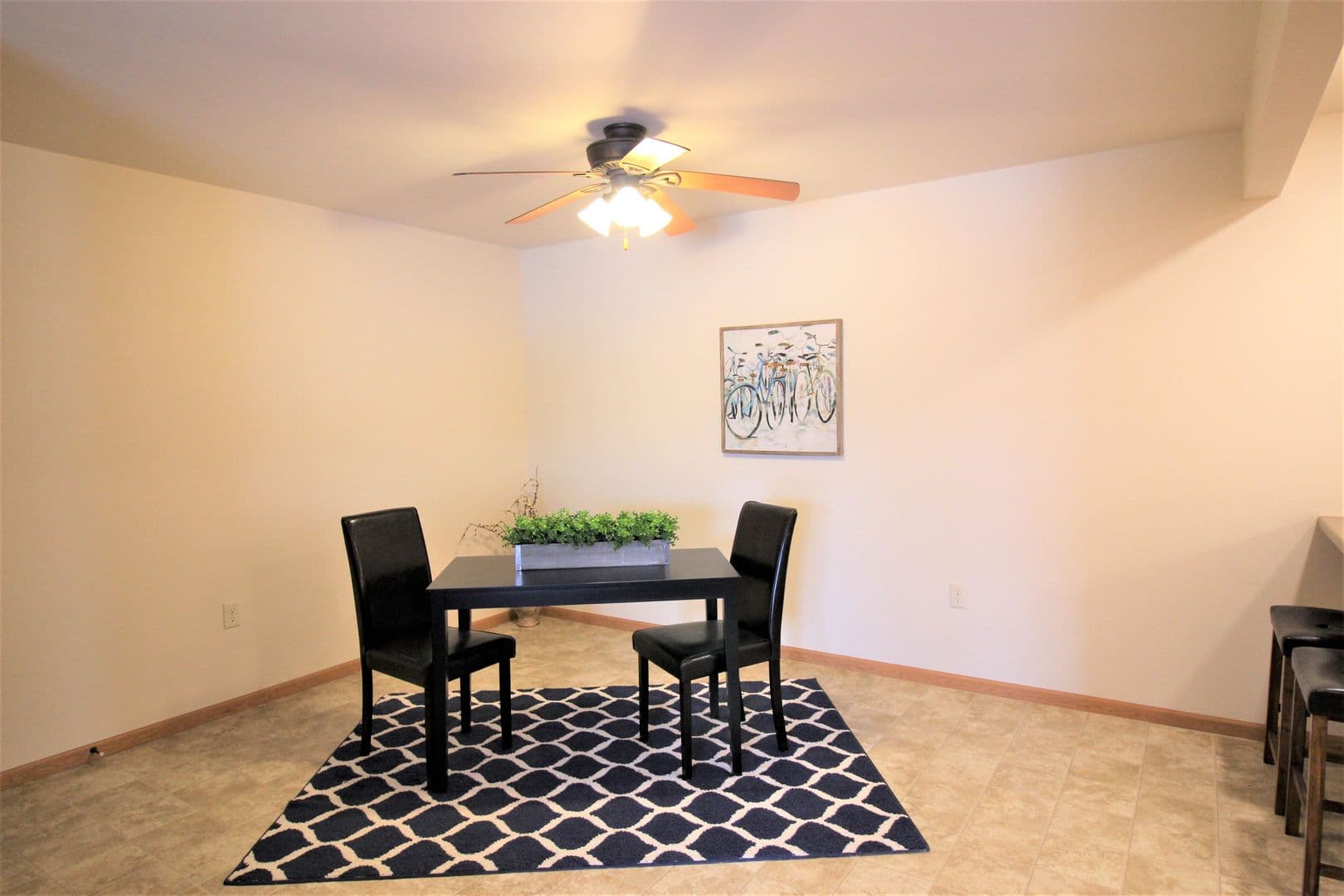 Plover Apartment: 3500 Willow Dr