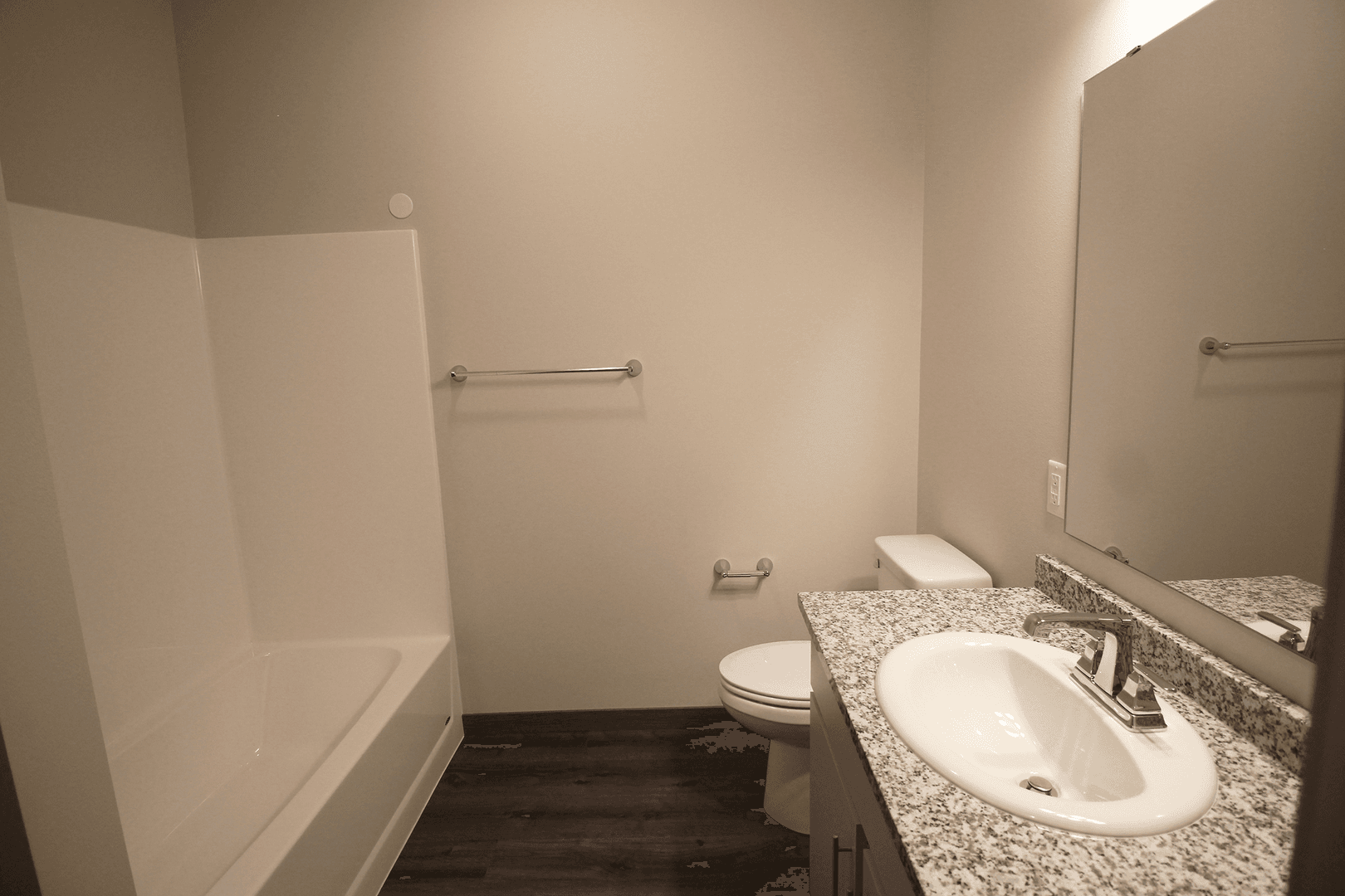 Wausau Apartment: 1425 N 12th Ave.
