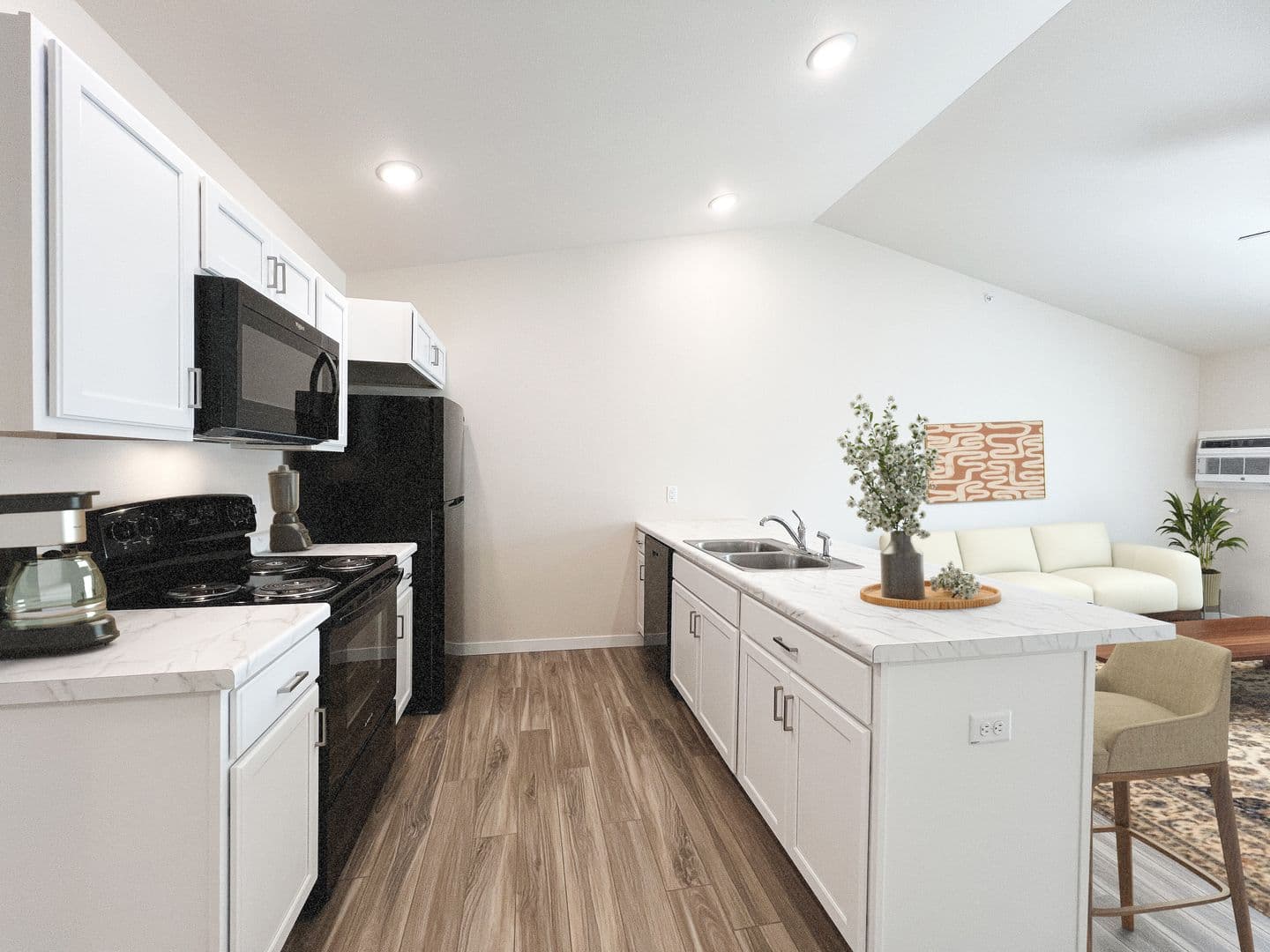 Merrill Apartment: 2015 Webster Street