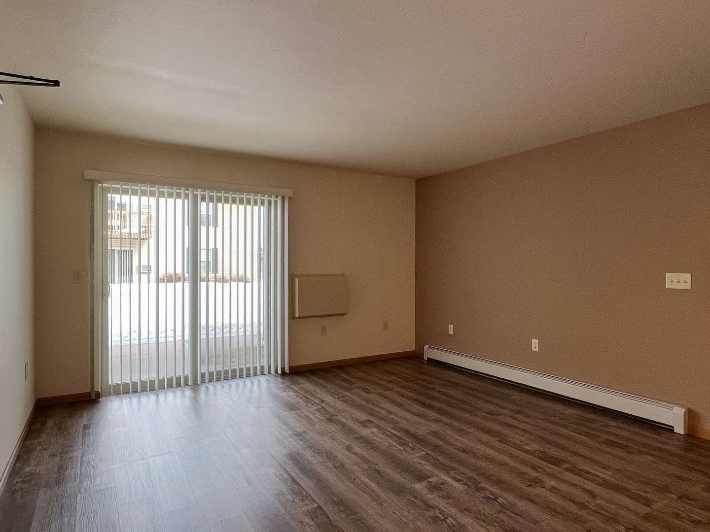 Merrill Apartment: 2301 W. Jackson St.