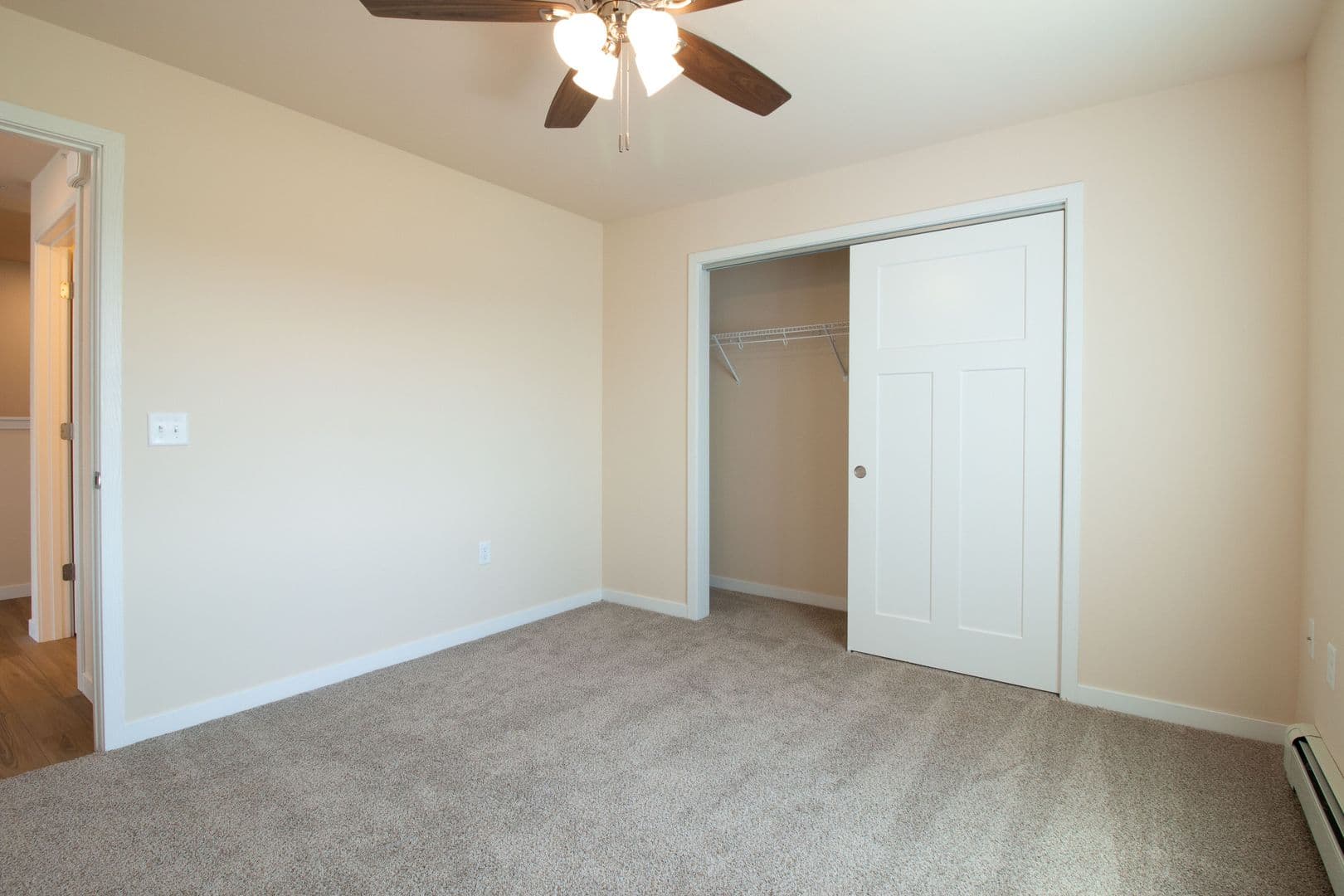 Eau Claire Apartment: 4395 Christopher Drive