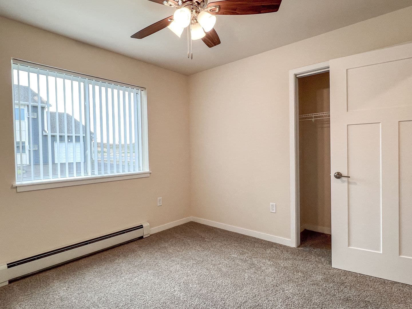 Eau Claire Apartment: 4395 Christopher Drive