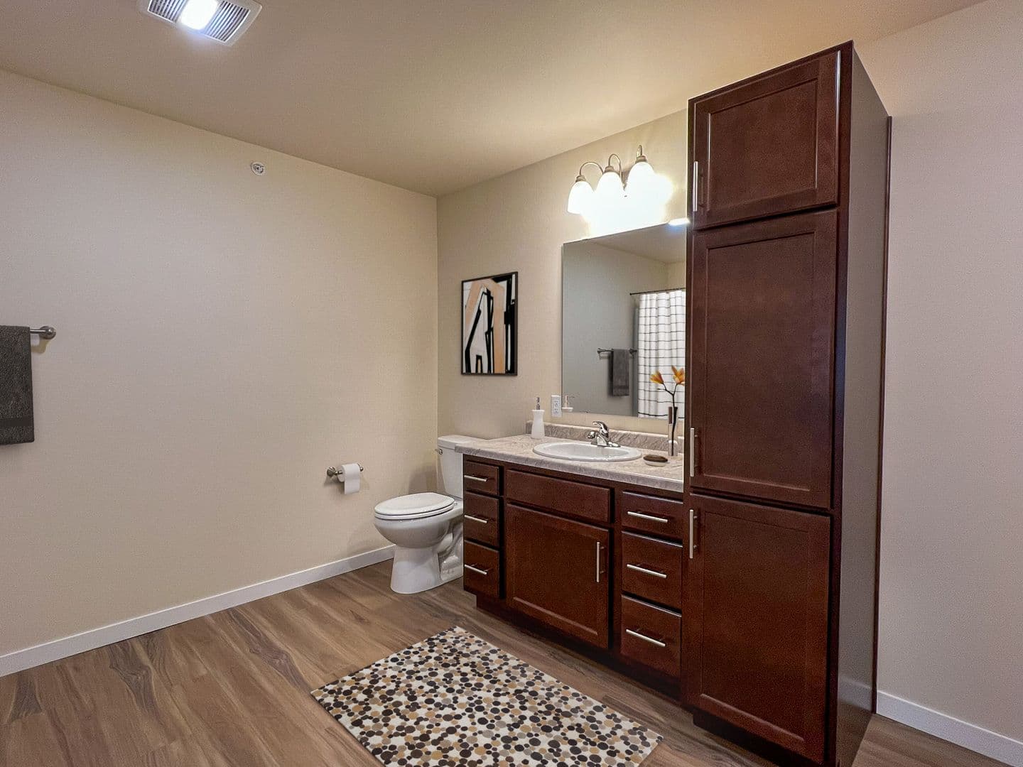 Chilton Apartment: 1110 S. Irish Road