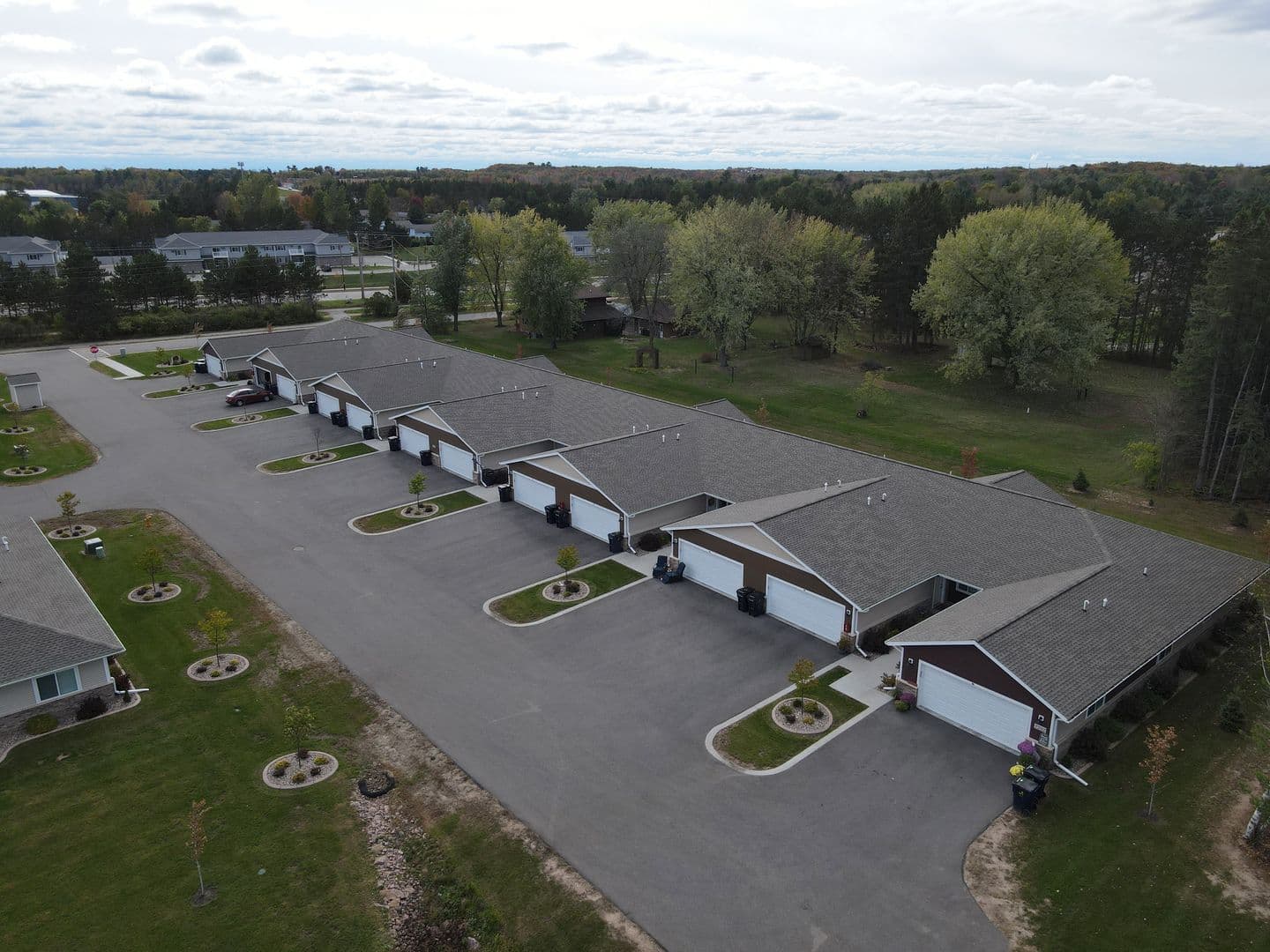 Weston Apartment: 6903 Weston Ridge Dr.
