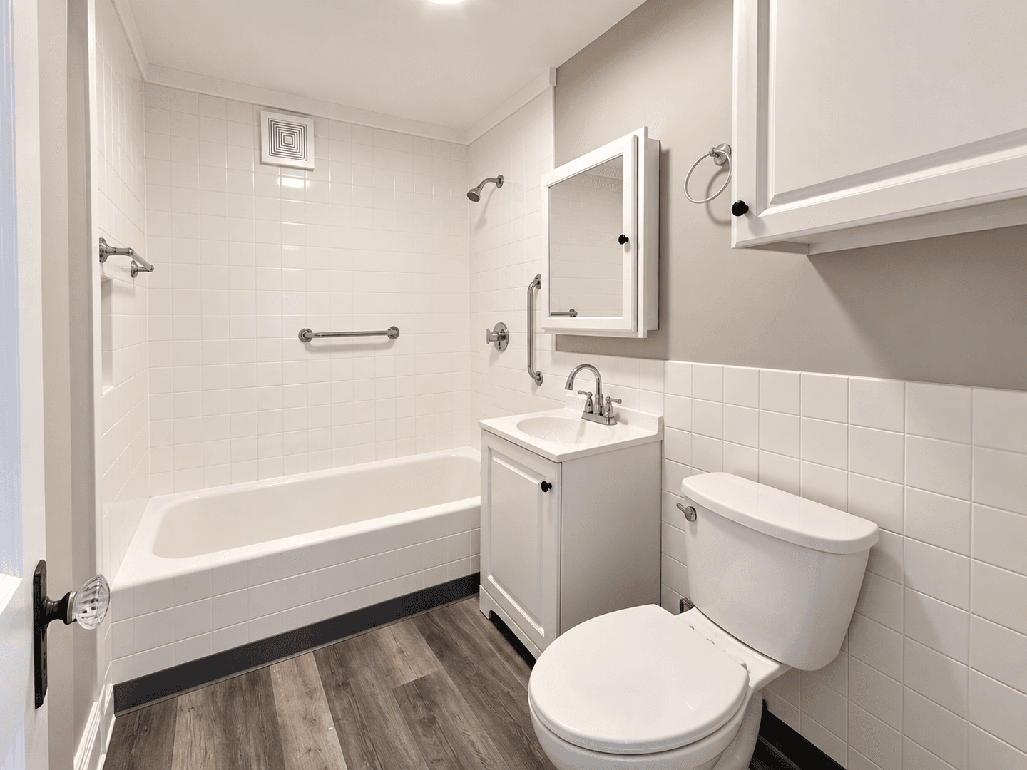 Salem Apartment: 300 Washington Street