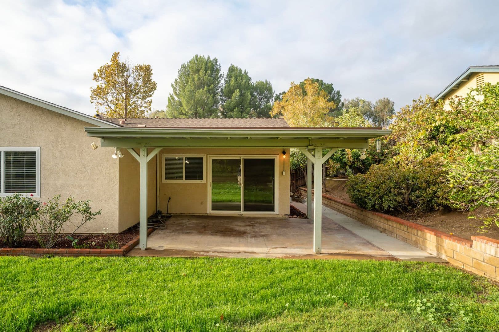 Valencia House: 23241 Redbud Ridge Circle