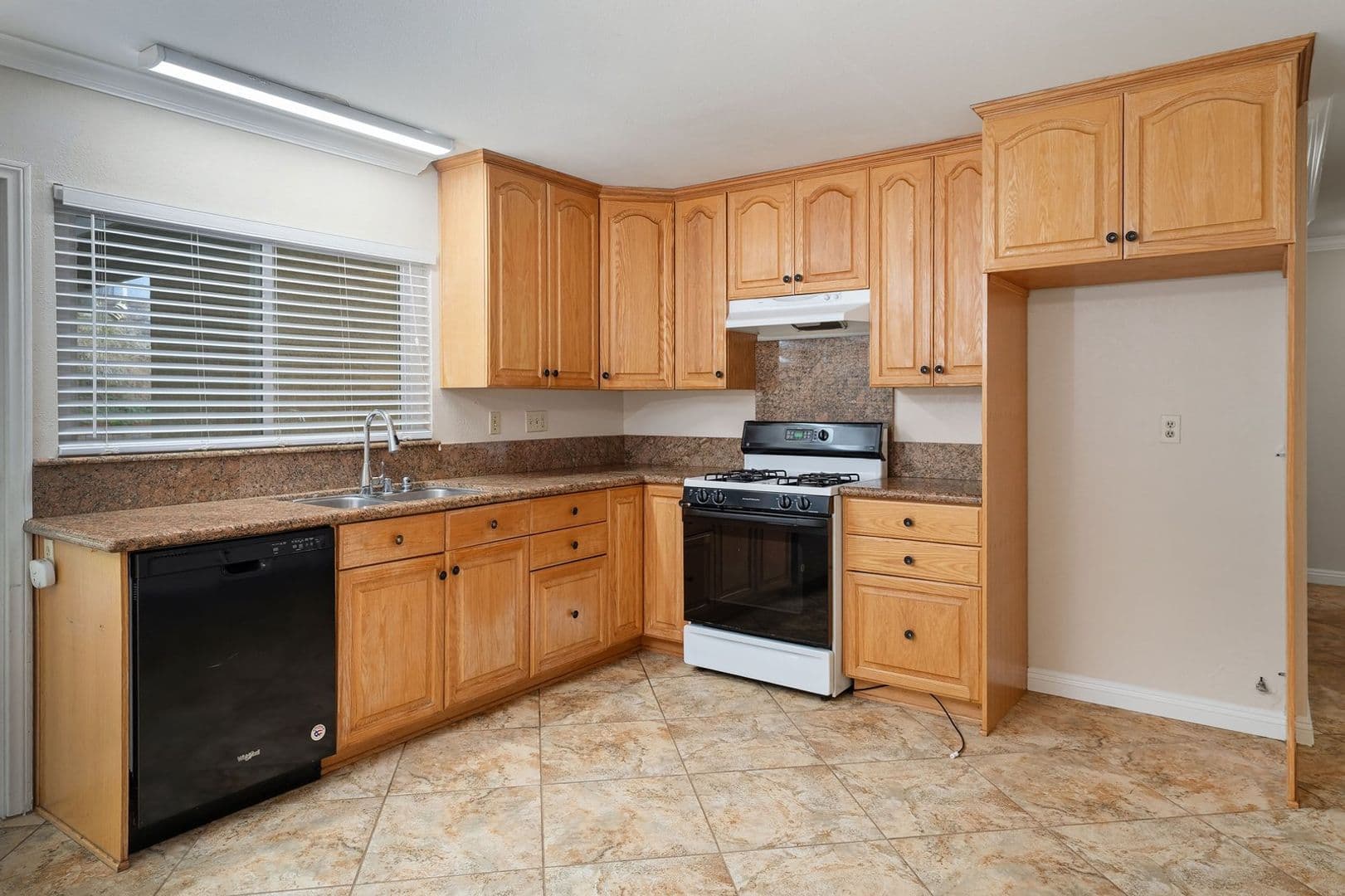 Valencia House: 23241 Redbud Ridge Circle