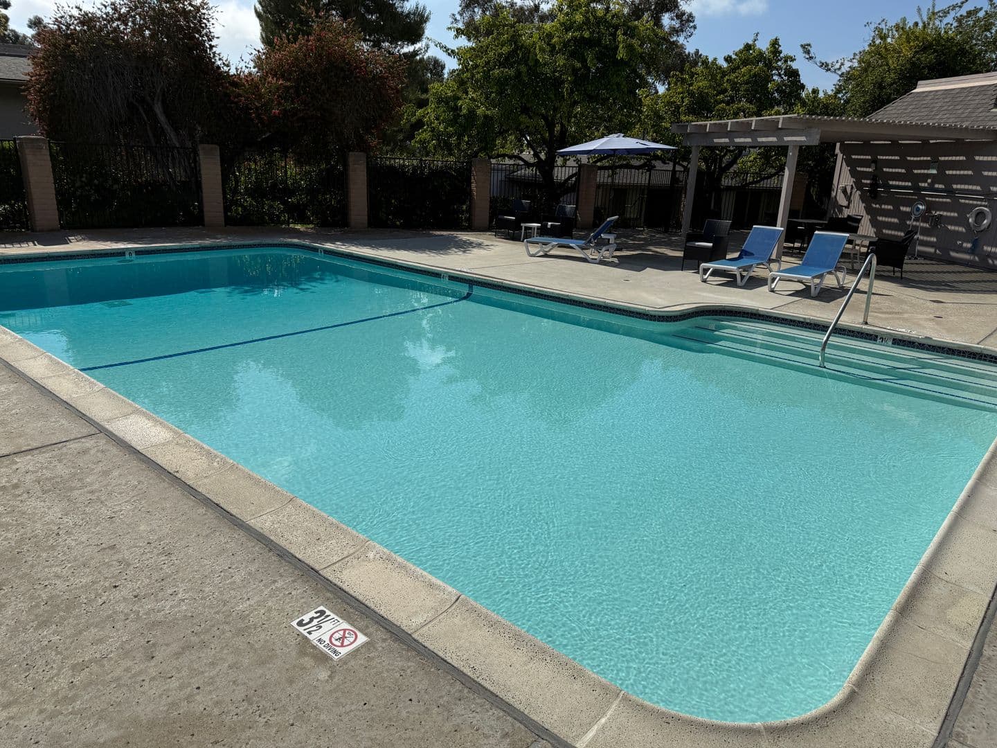 San Diego Condo: 9653 Easter Way