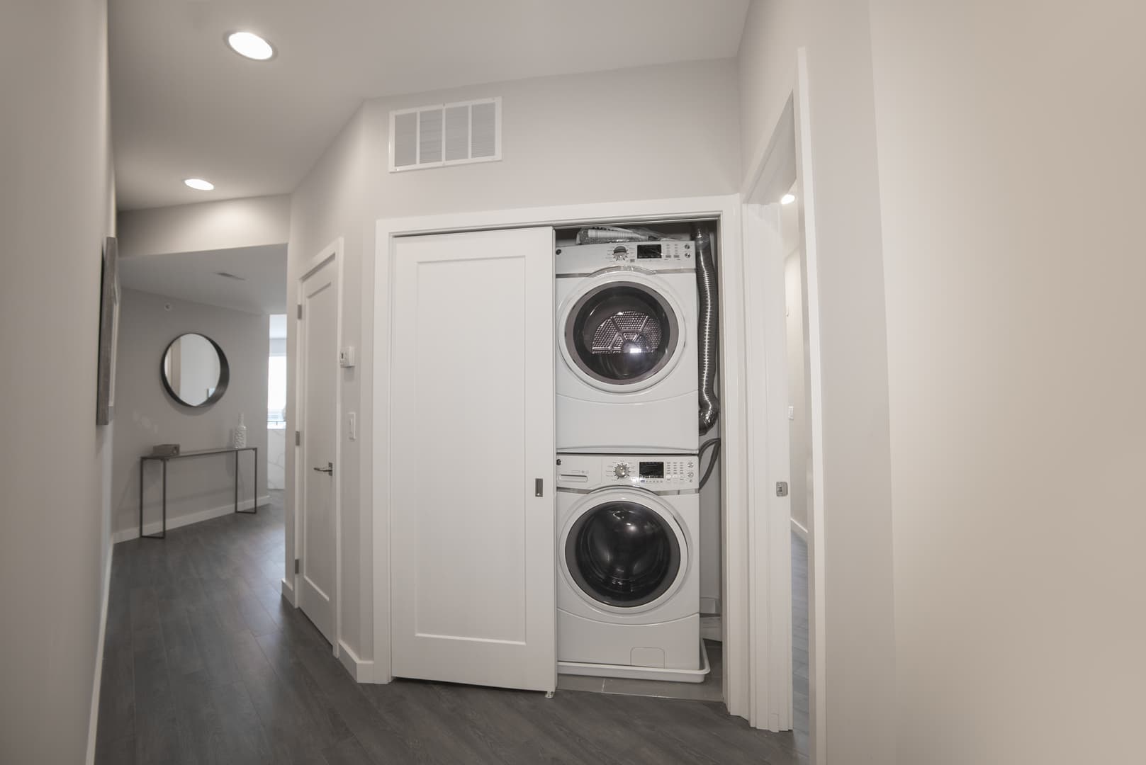 Philadelphia Apartment: 1508 Ridge Avenue