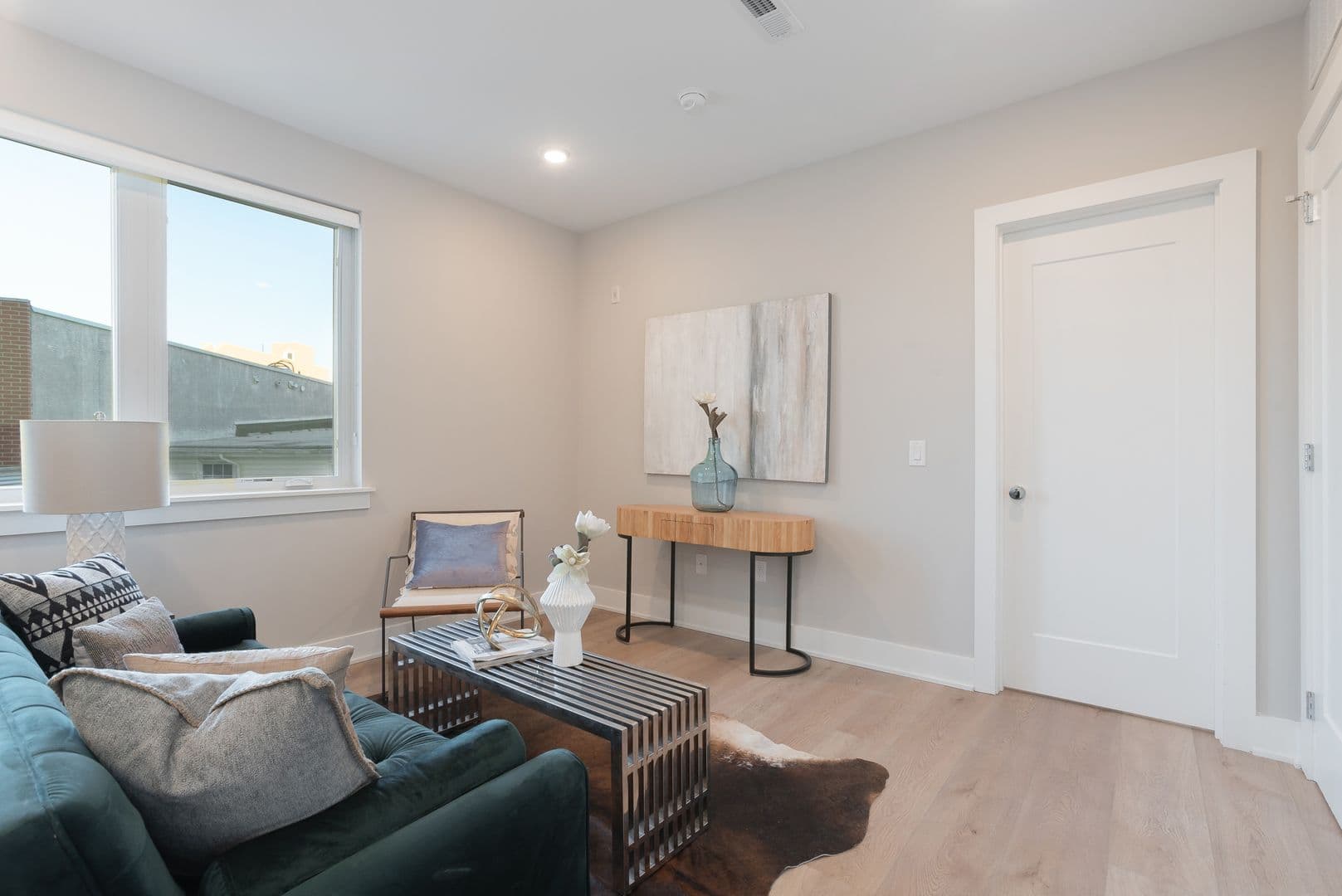 Philadelphia Apartment: 1513-1517 Ridge Avenue