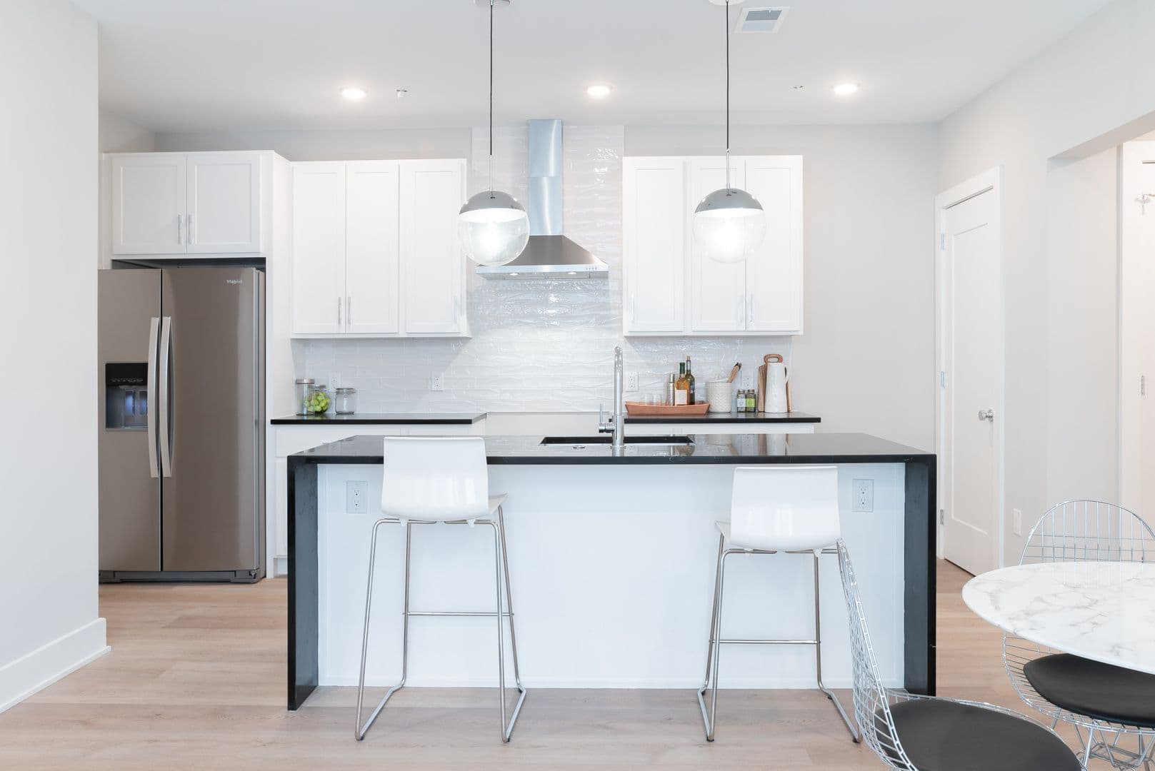 Philadelphia Apartment: 1513-1517 Ridge Avenue