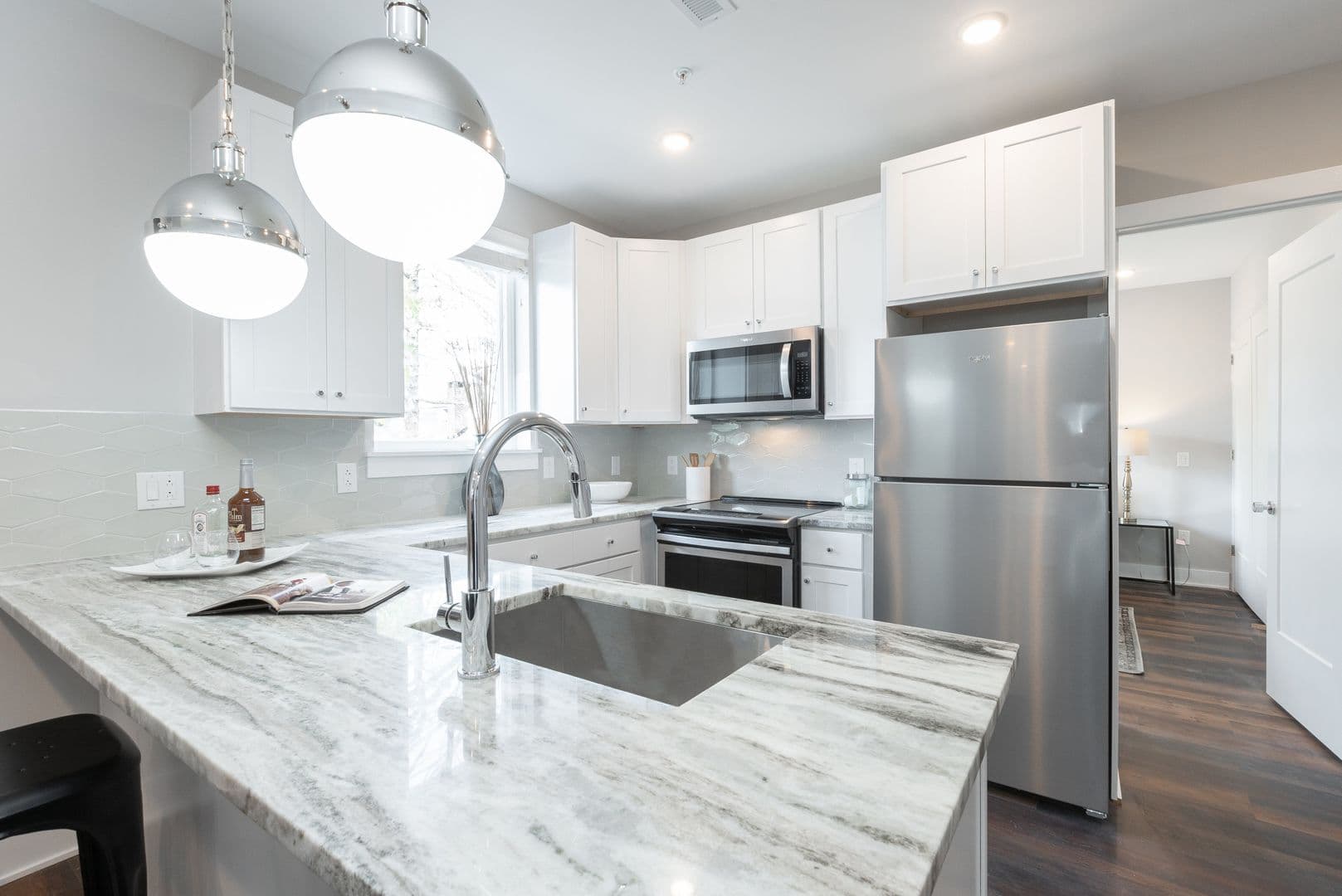 Philadelphia Apartment: Germantown Square: 45 W Haines St