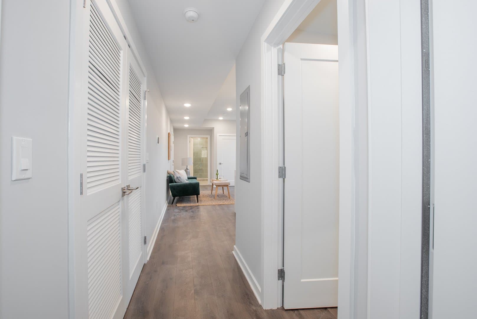 Philadelphia Apartment: 1534 Ridge Avenue